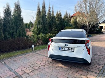 TOYOTA PRIUS HYBRYDA 2018 - 4