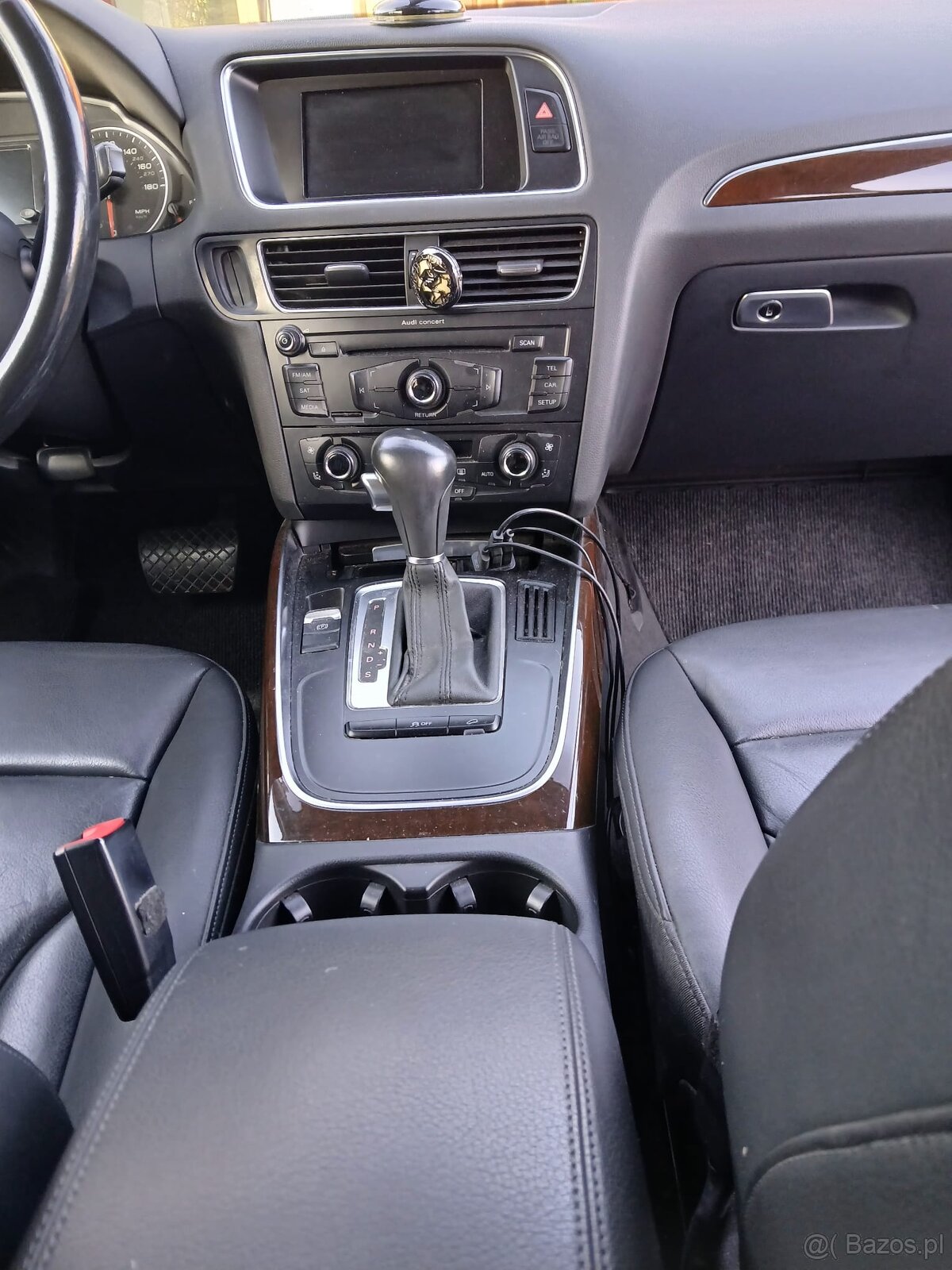 Sprzedam samochód Audi Q5 - 5