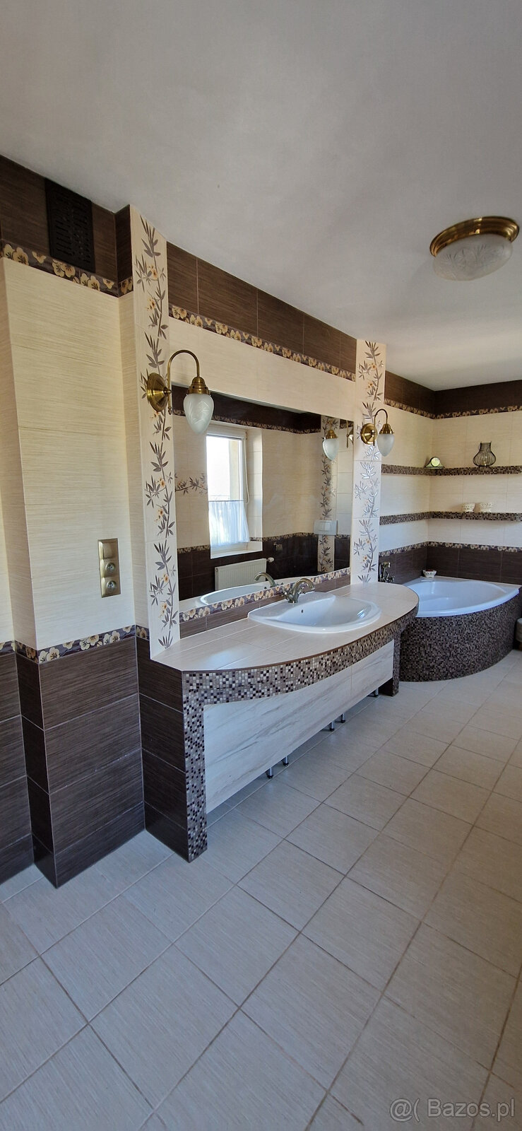 Kraków - Skotniki ul. Skotnicka 200m2 - - 5