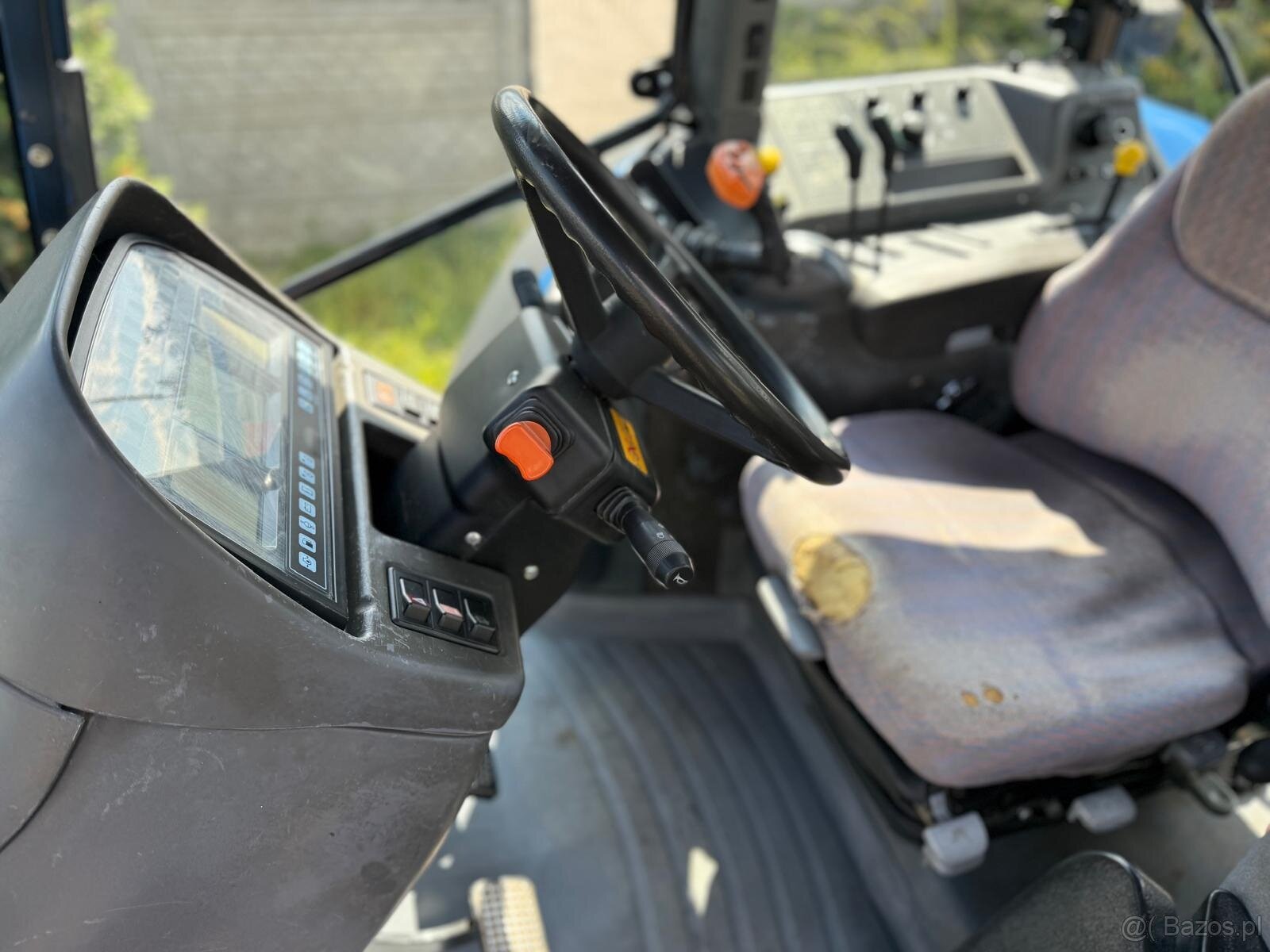 Ciągnik rolniczy New Holland TM 190 rok 2006 cena 78000 zł n - 5