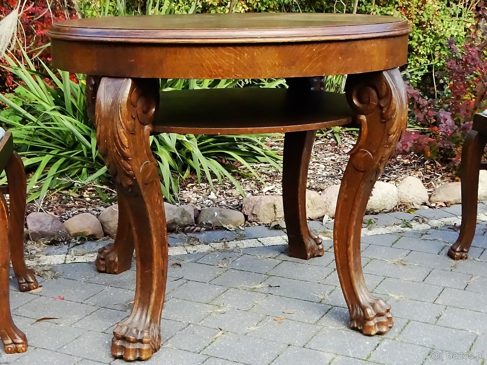 Stylowy zestaw mebli - stolik kawowy + 3 krzesła tapicerowan - 5