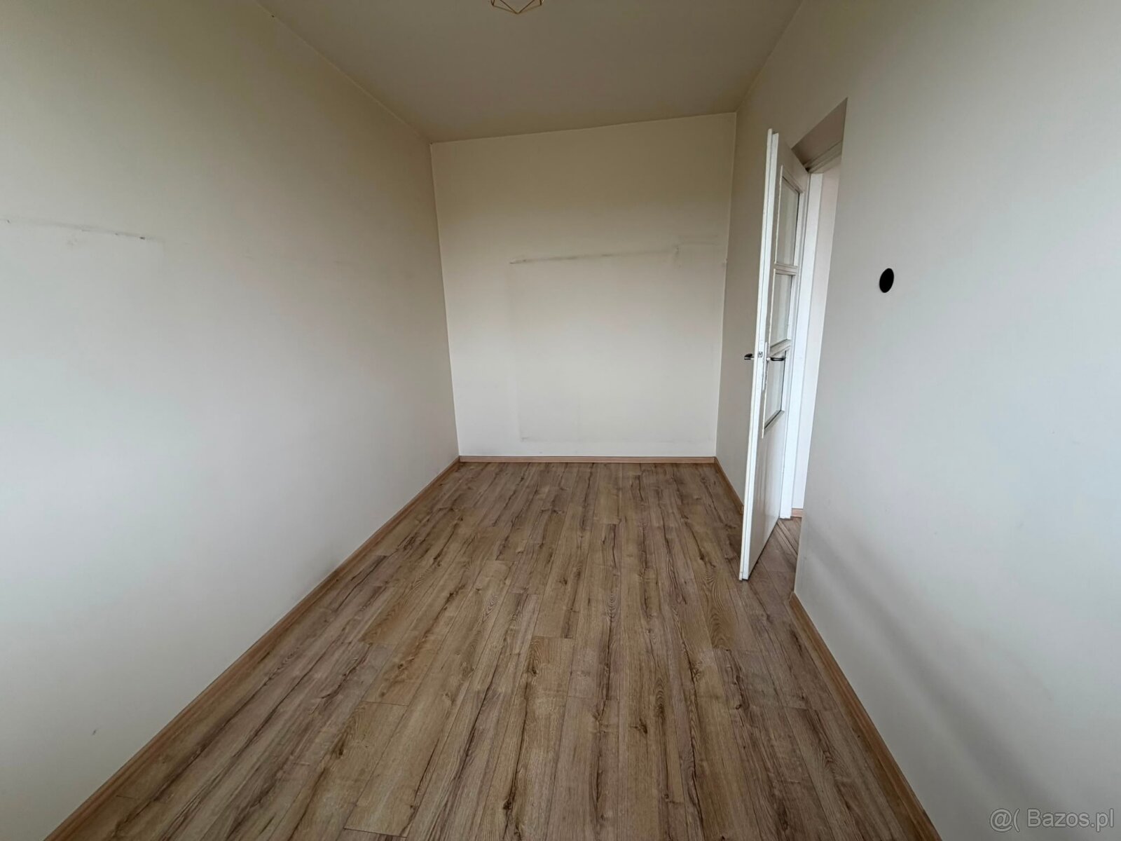 Mieszkanie o pow. 50m2, II piętro, do remontu,ul.Górnośląska - 5