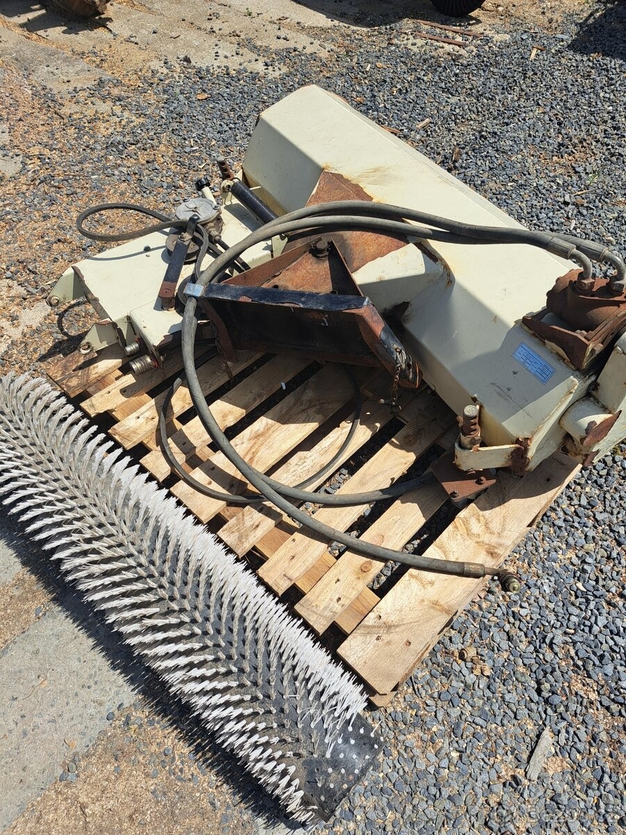 Miotła do zamiatania. Miotła do mini traktora. - 5