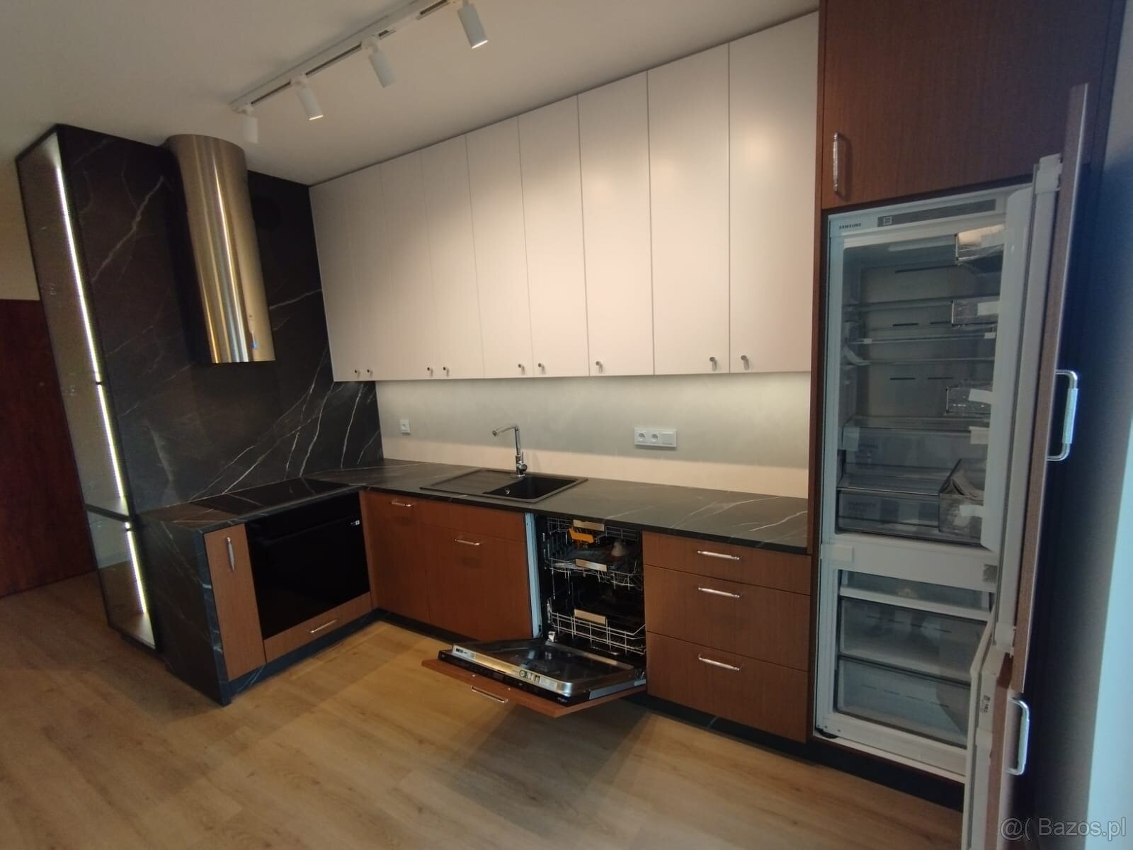 2 pokoje, 45m2, balkon,winda klimatyzacja,Os.Między Mostami - 5