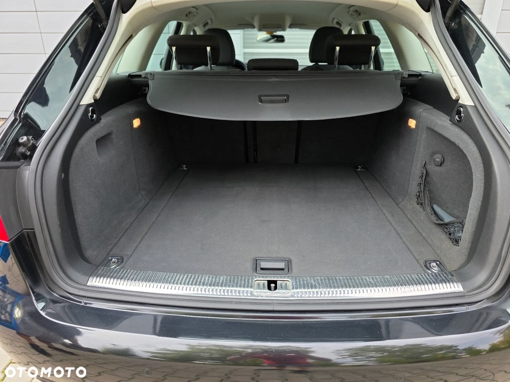AUDI A4 B8 Avant 2,0 TDI - 5