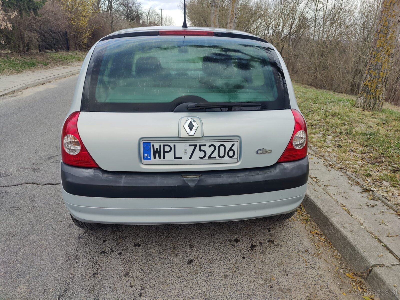 Renault Clio II 2001r 1.4 16V - 5