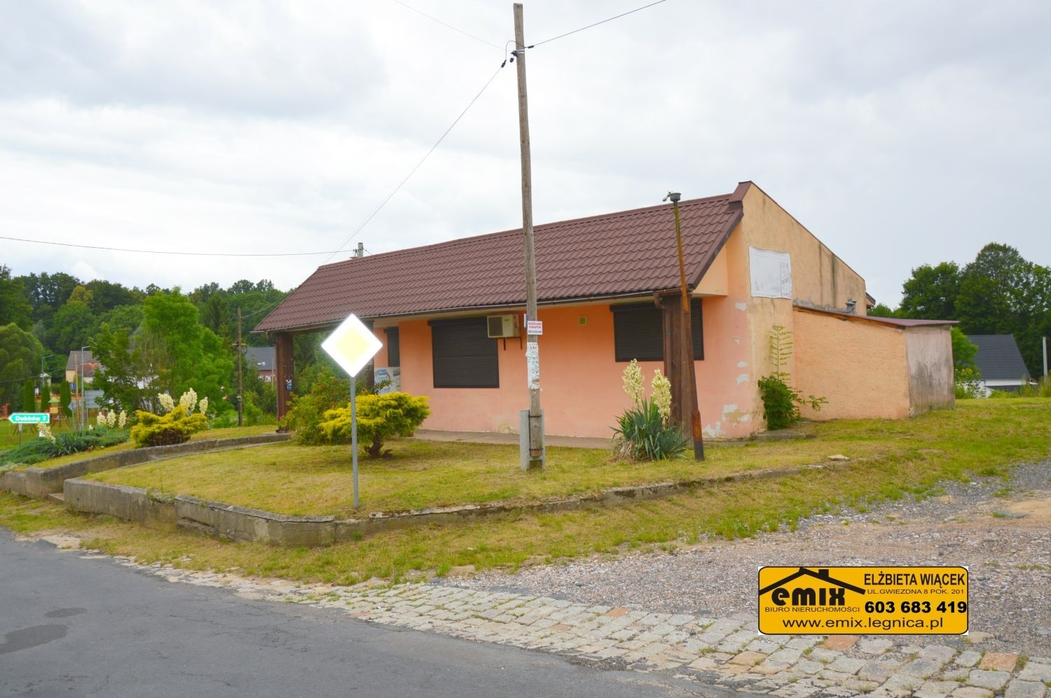 Lokal z możliwością przekształcenia na dom, działka 2880m2 - 5