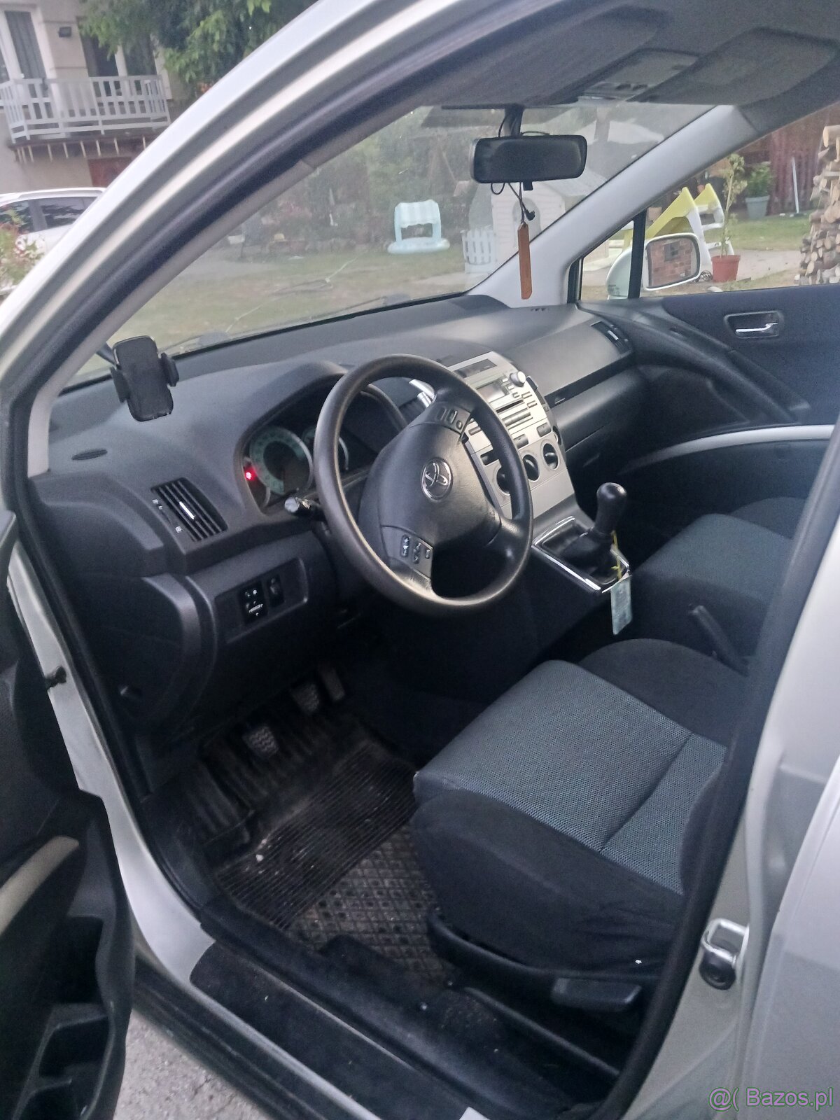Corolla verso - 5