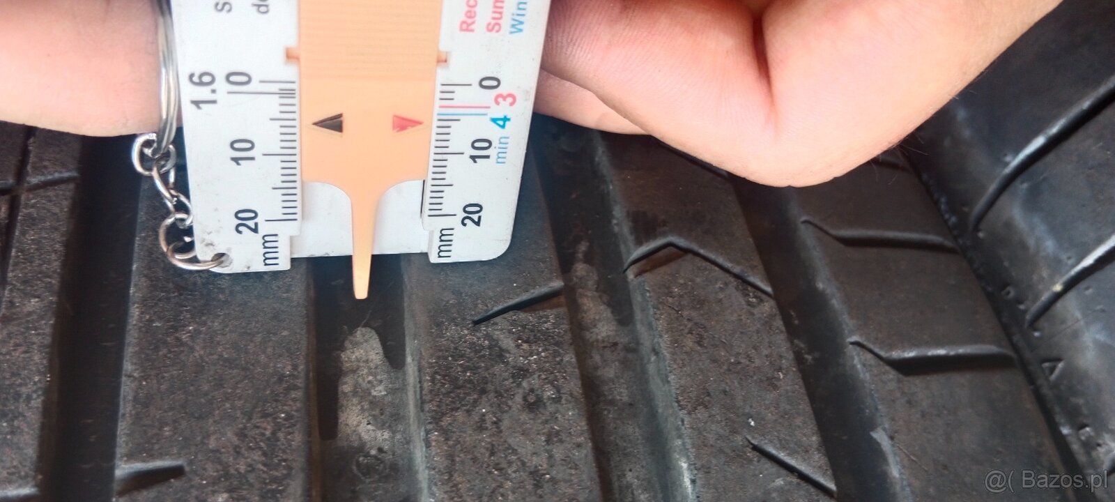 Używane opony Aplus 235/45/18 2 szt. sprzedam - 5