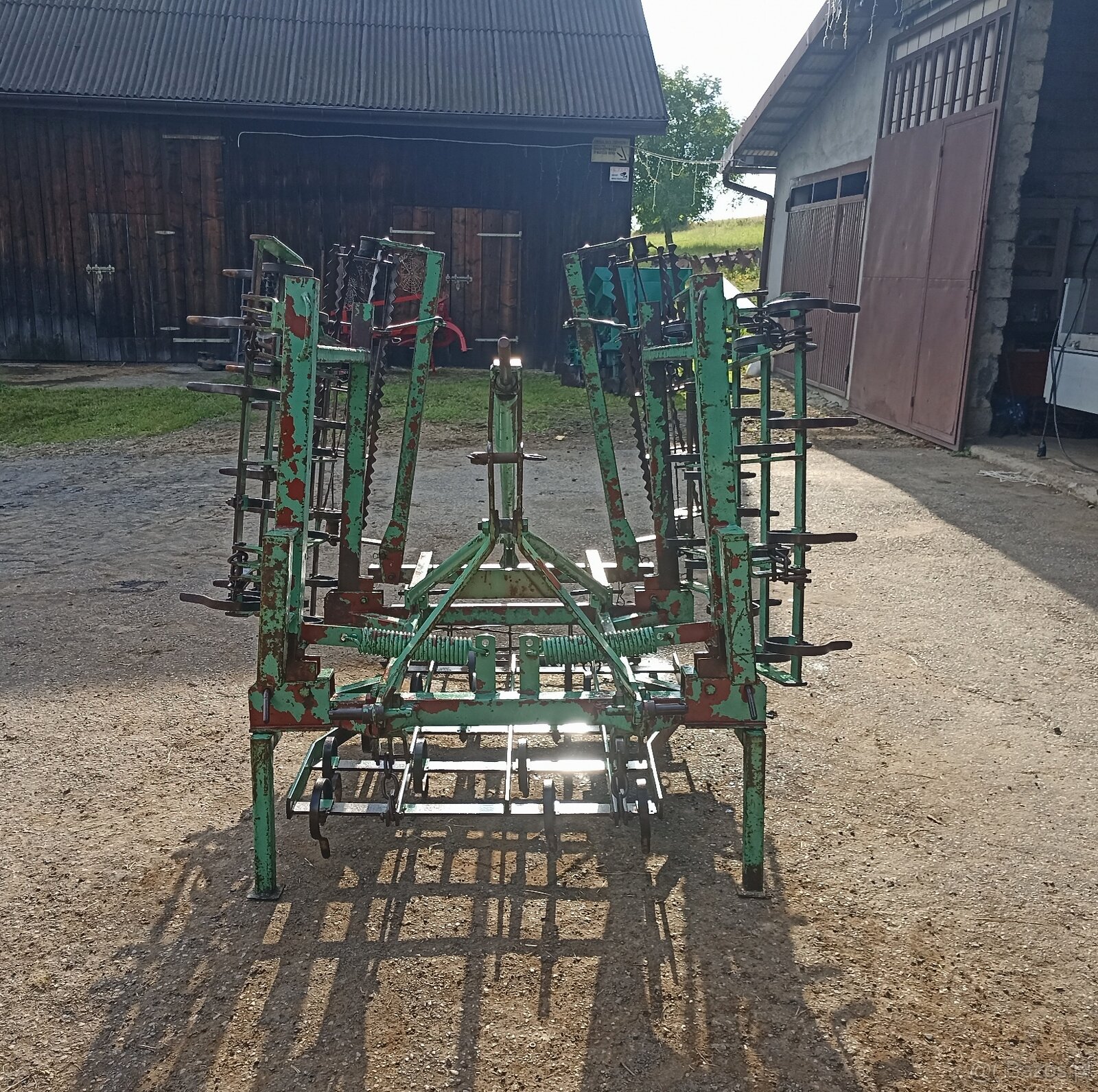 Agregat uprawowy kultywator z wałkiem strunowym Feldherr skł - 5