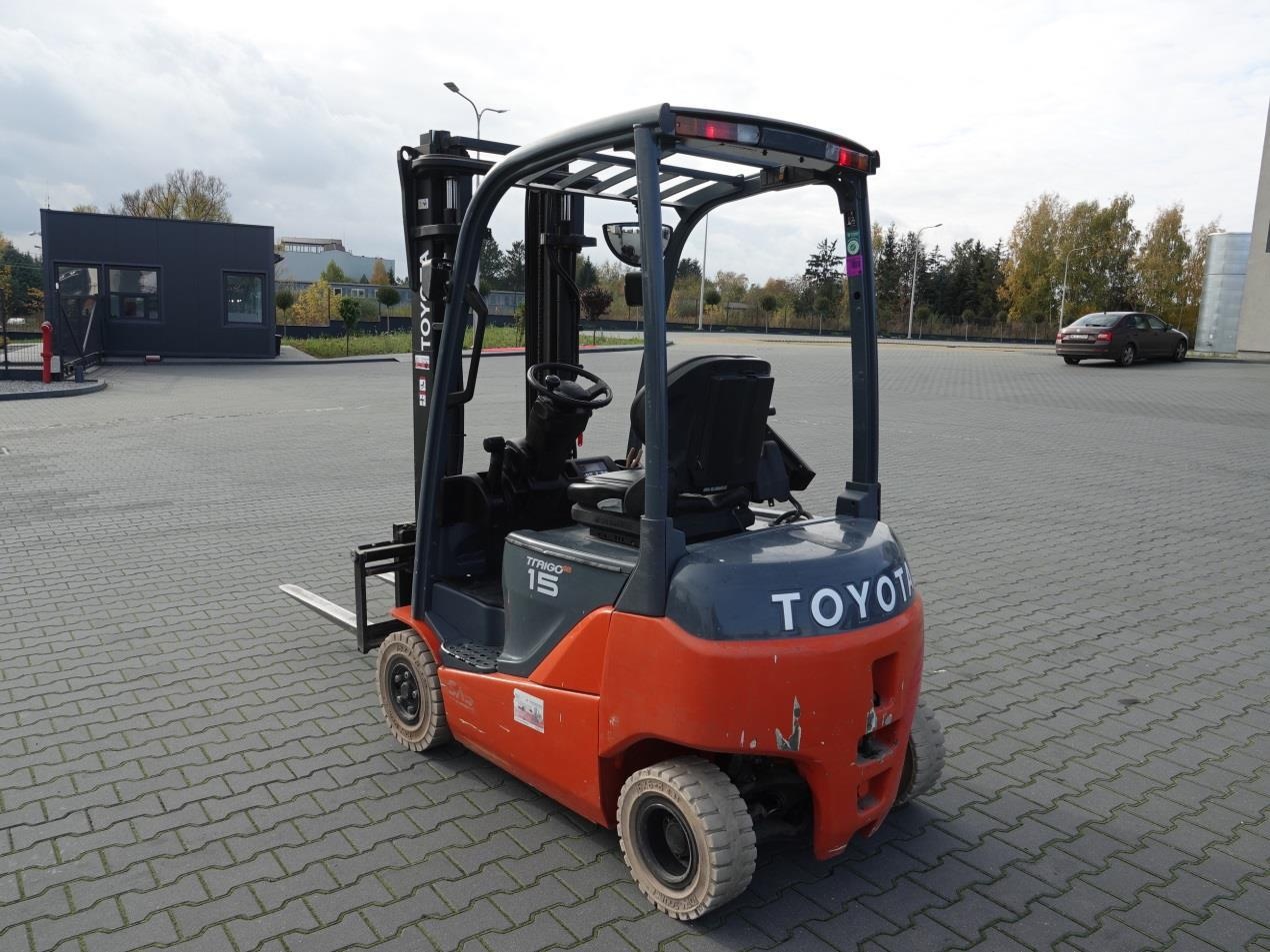 Wózek widłowy unoszący Toyota 8FBMT15 (Traigo 15) 2014r - 5