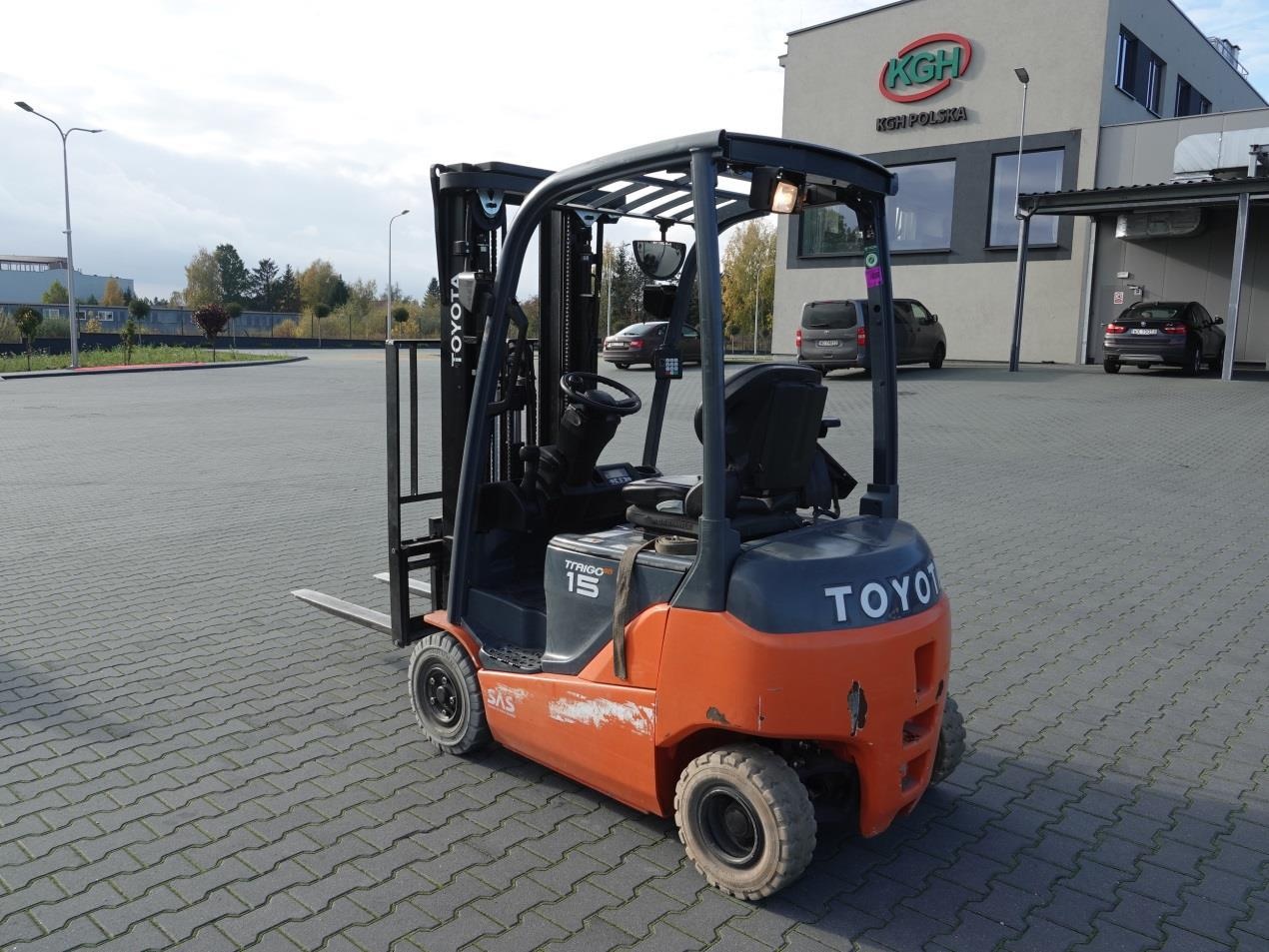 Wózek widłowy unoszący Toyota 8FBMT15 (Traigo 15) - 5