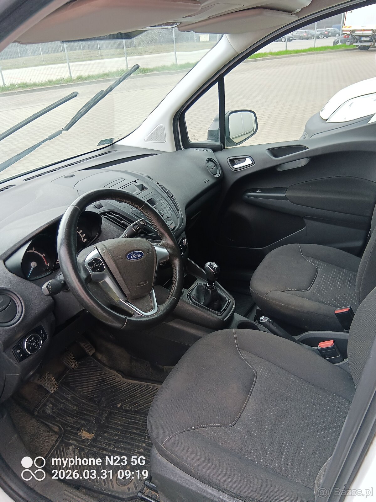 Ford Transit Courier - 5