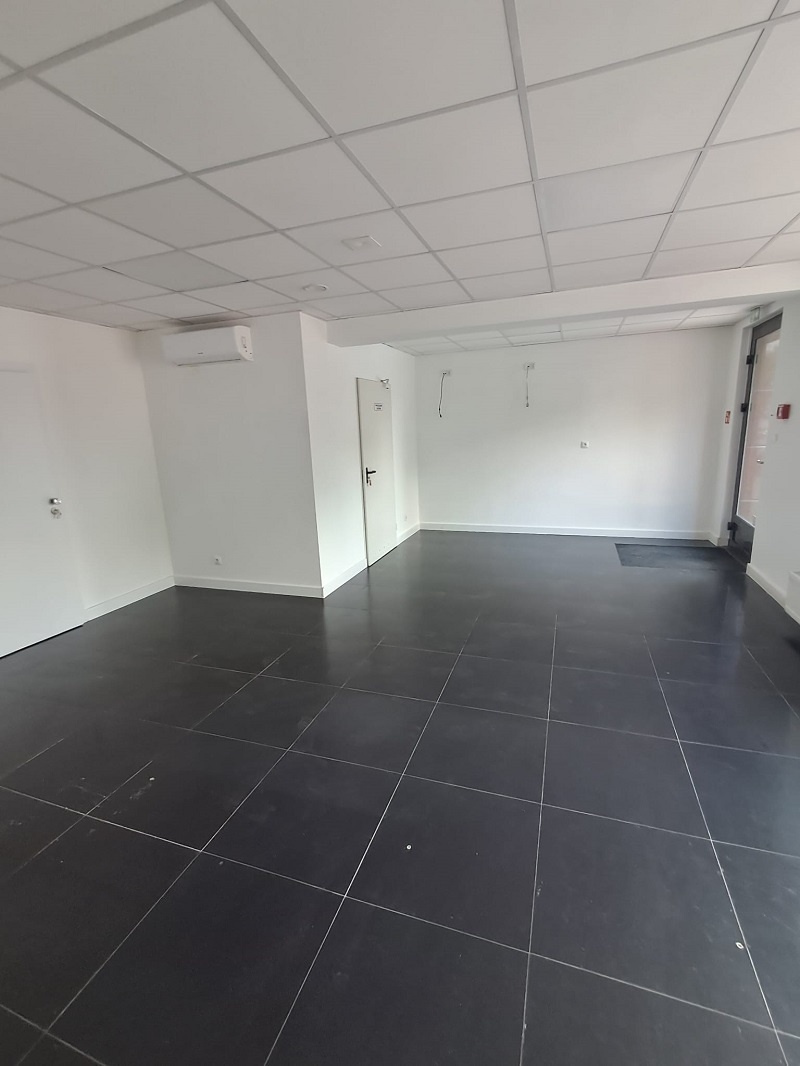 Lokal usługowy 80m² – parter z witryną, ul. Górnośląska - 5