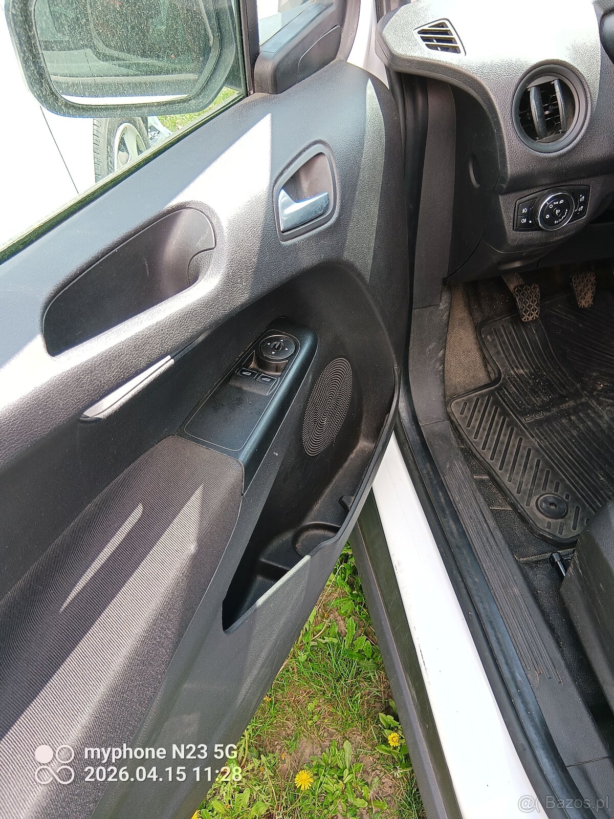 Ford Transit Courier - 5