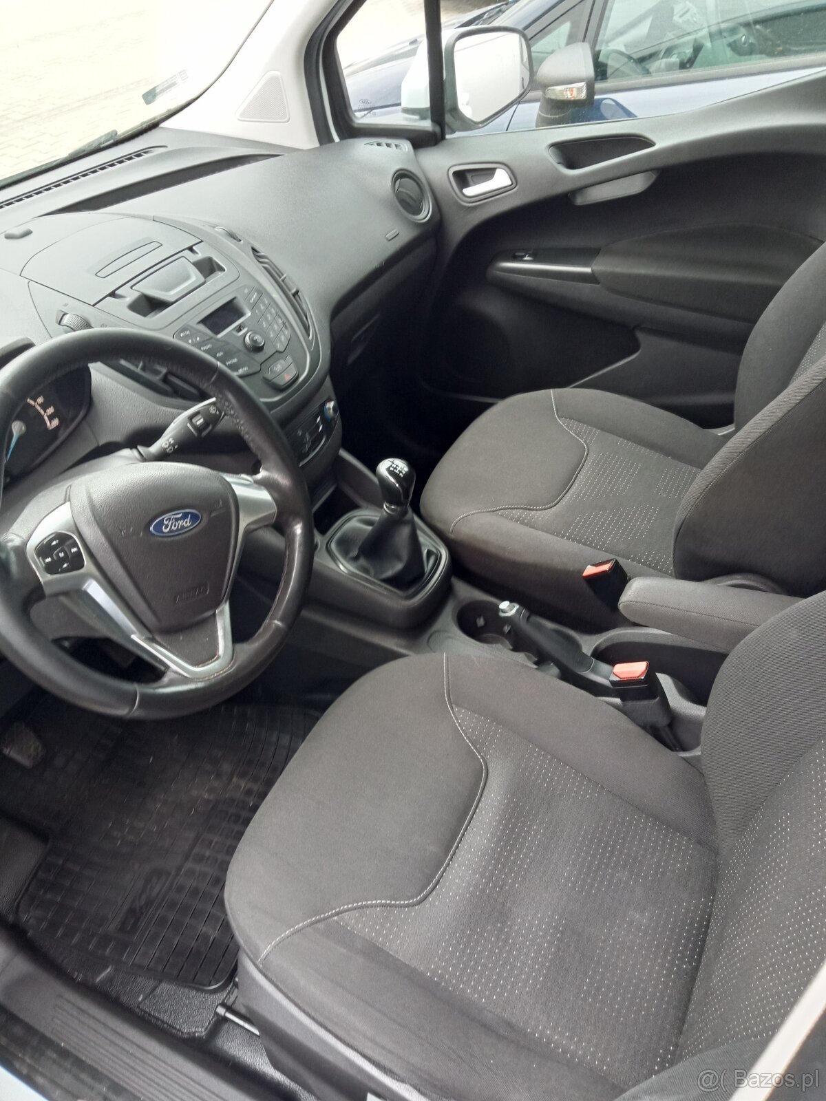 Ford Transit Courier - 5