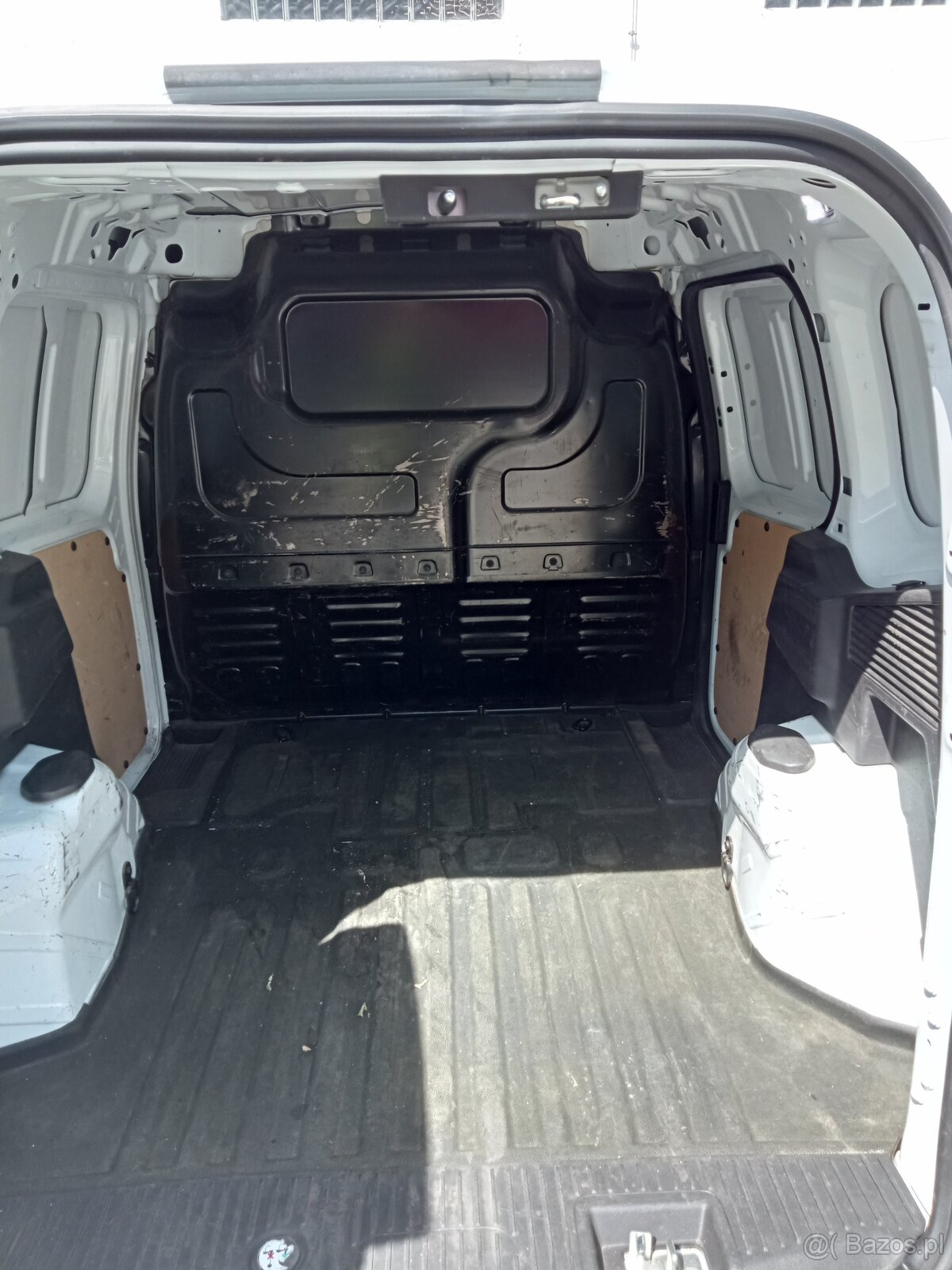 Ford Transit Courier - 5