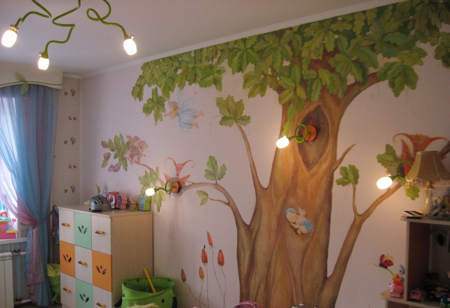 Tanie artystyczne malowanie ścian w pokoju dla dzieci - 5