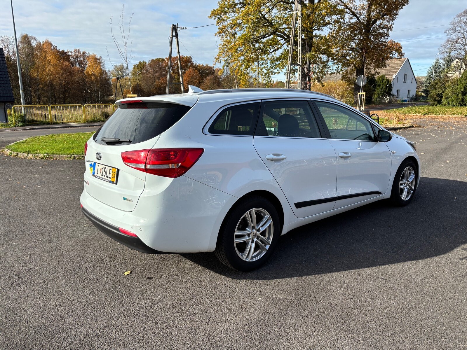 Cee'd 1.6 2017 rok lift Full opcja - 5