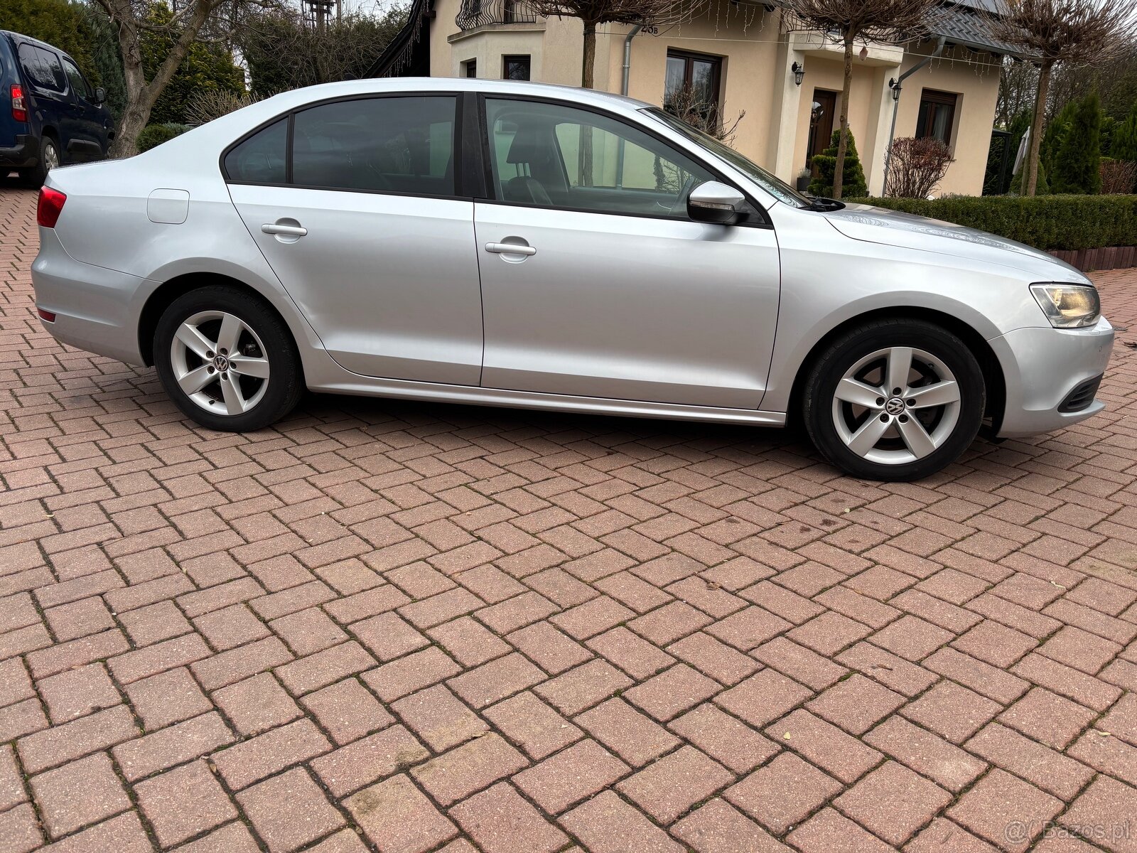 VW Jetta 2012 rok Bogata wersja - 5
