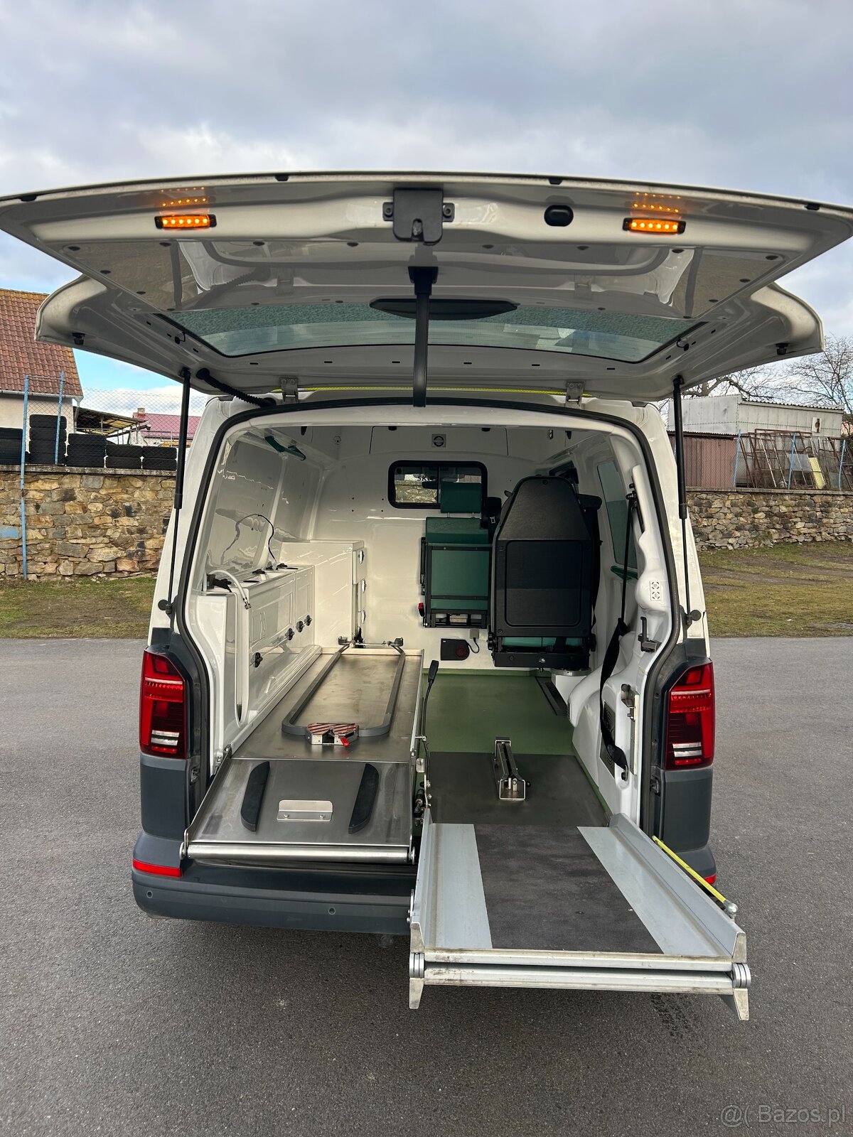 VW T6.1 - 2.0 TDI Ambulas / Karetka DSG - 5