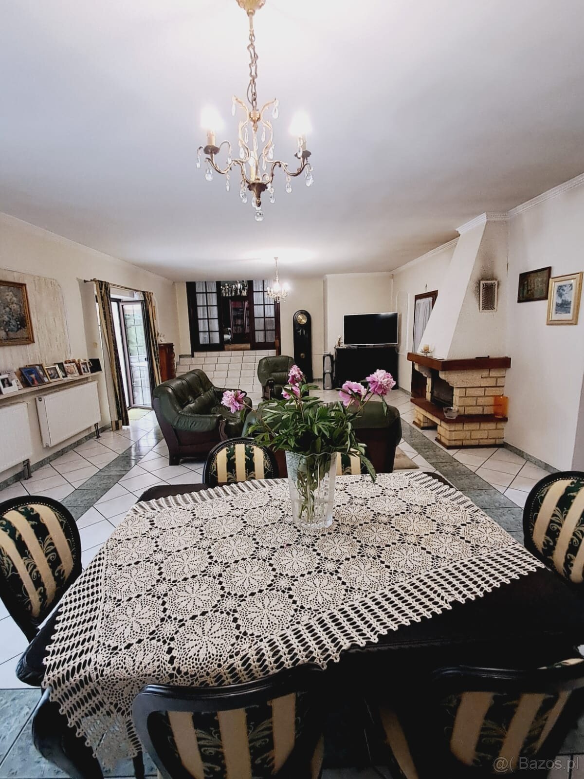 Dom parterowy z użyt. poddaszem o pow. 240 m2,Wolica - 5