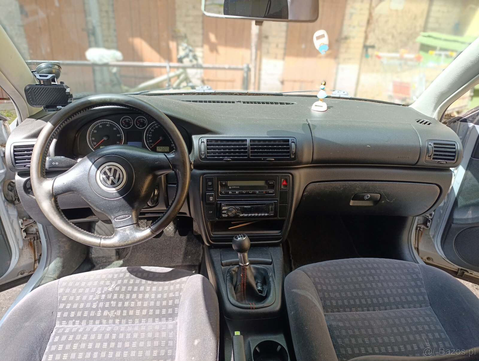 Sprzedam samochód osobowy Volkswagen Passat 2.0 - 5