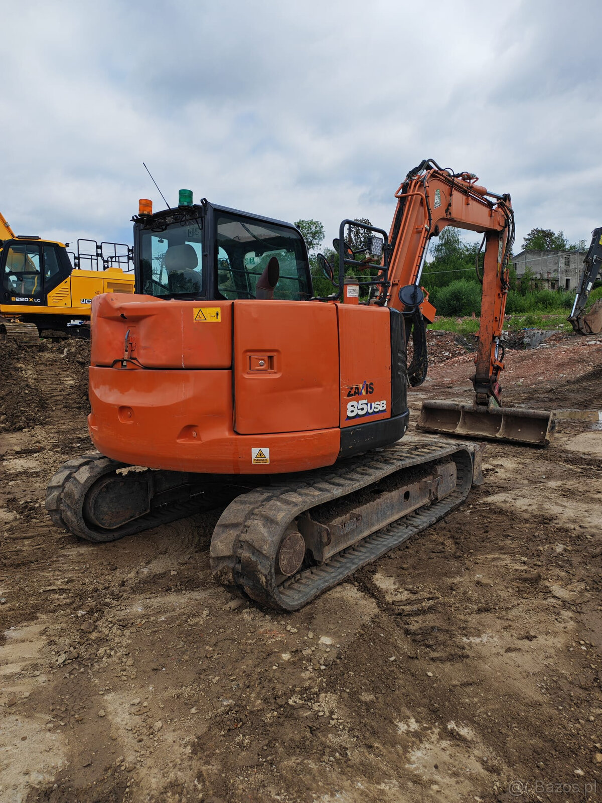 Koparka gąsienicowa HITACHI 85 2021 ROK - 5