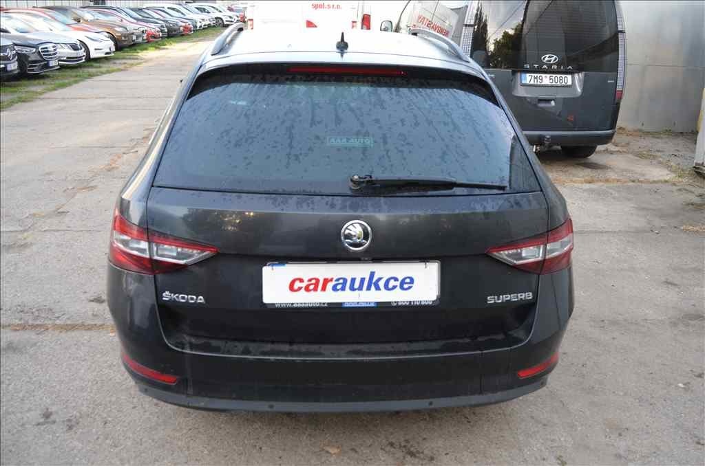 Škoda Superb COMBI III. 1,6 TDI, 2018, 288 tys. km - 5