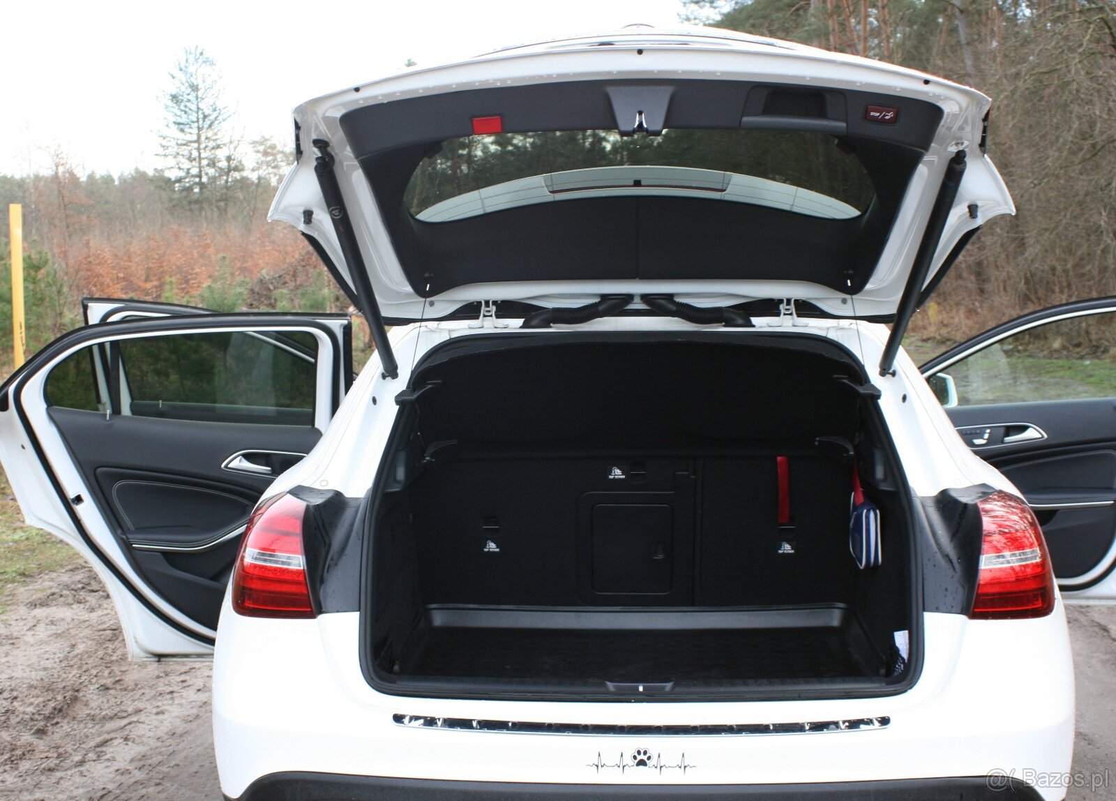 Mercedes-Benz Klasa GLA250 7G-TRONIC - 5