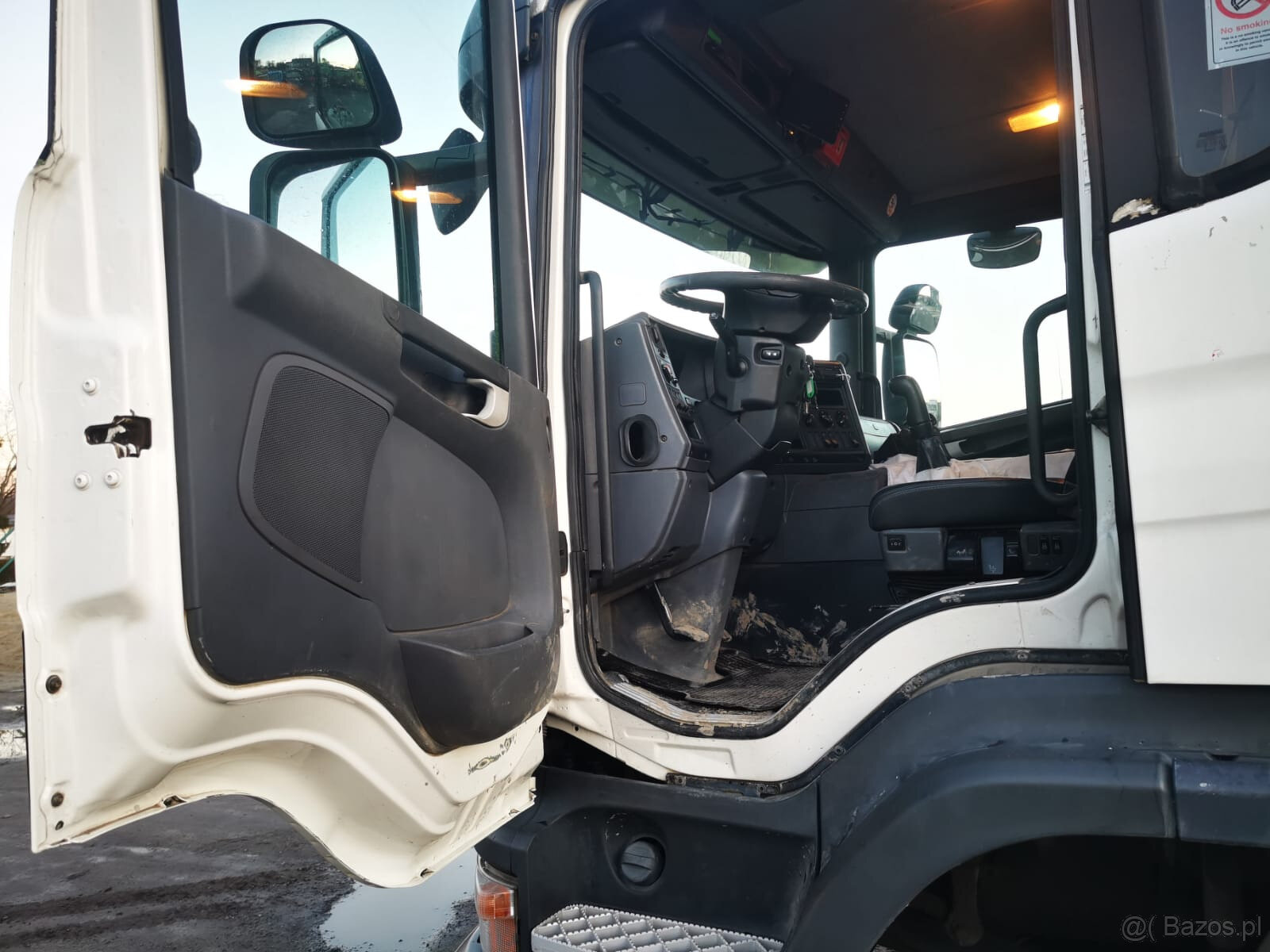Wywrotka Scania 8x4 6x4 Nowe opony - 5