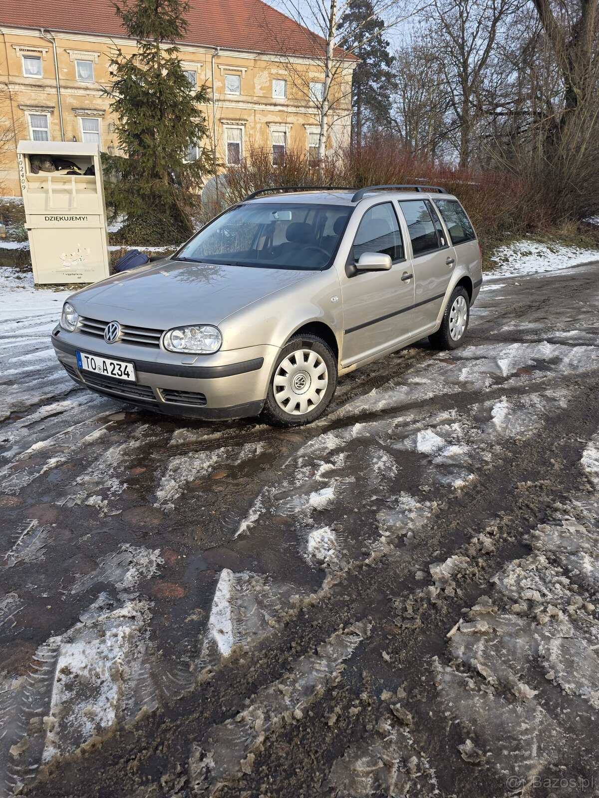 Sprzedam samochód osobowy volkswagen golf - 5