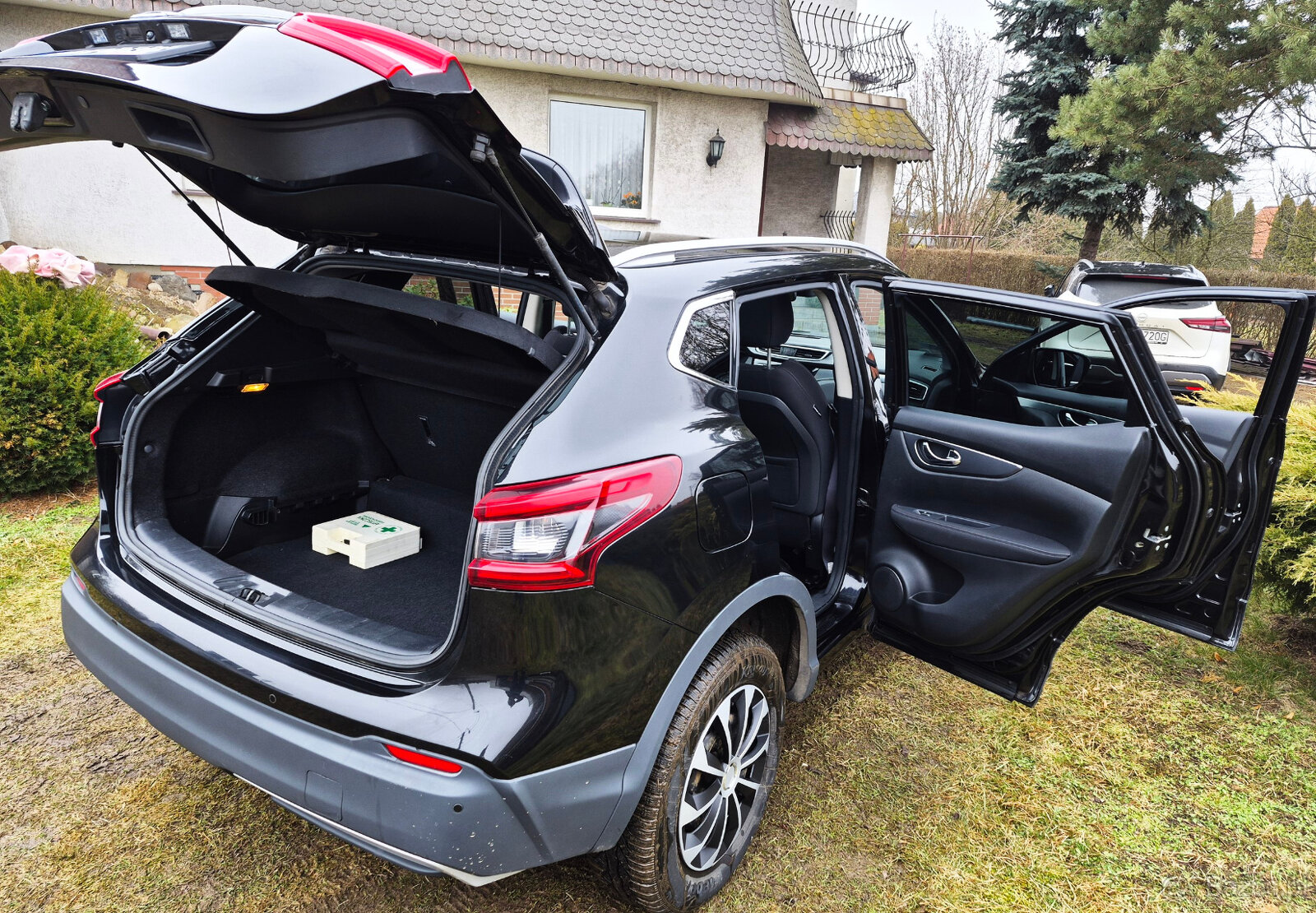 Nissan Qashqai II 1.2 lift j11 2018r. bogate wyposażenie - 5
