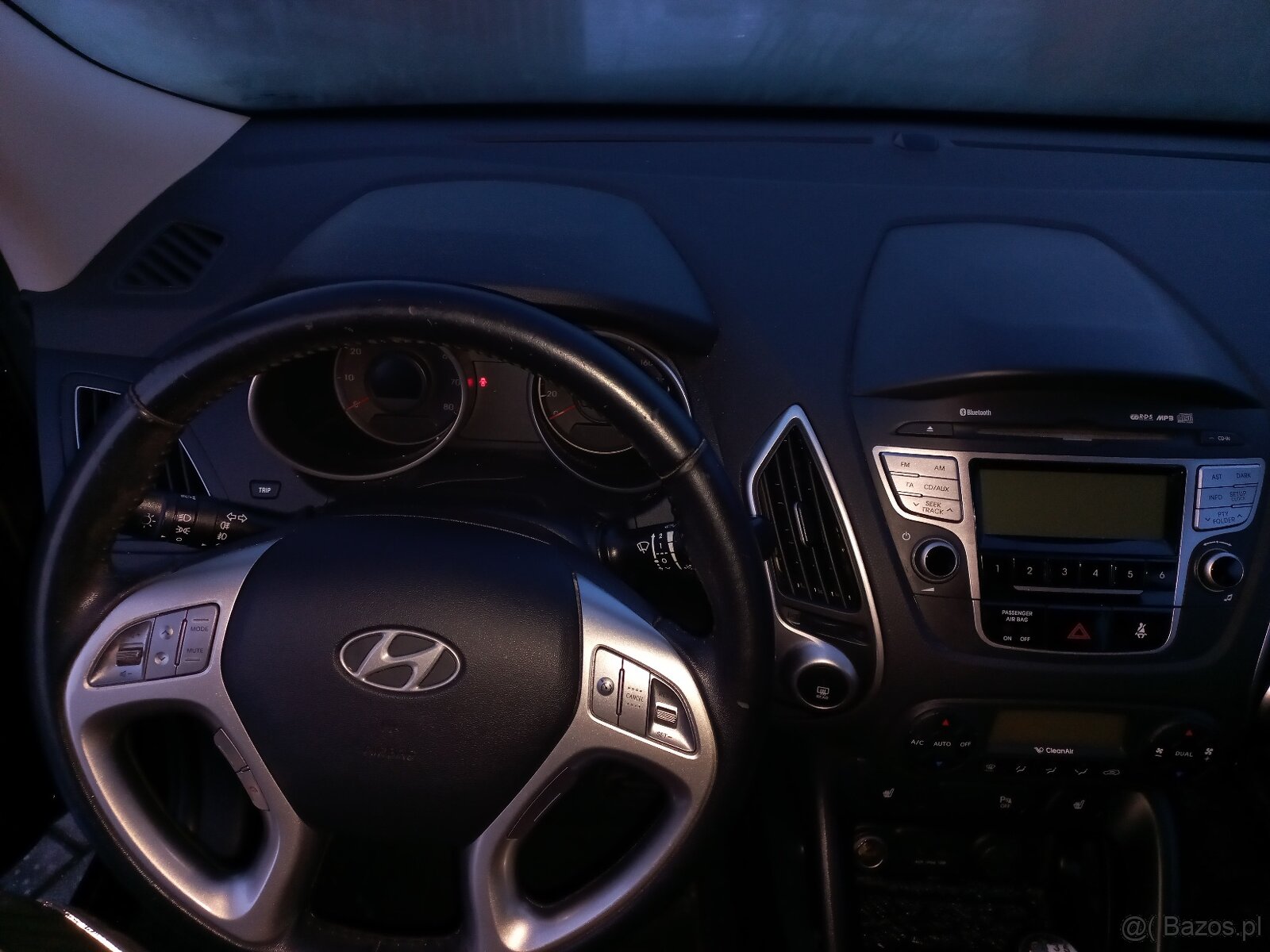 Sprzedam Hyundaia ix35 benzyna 4/2013, 122t km, serwis, - 5