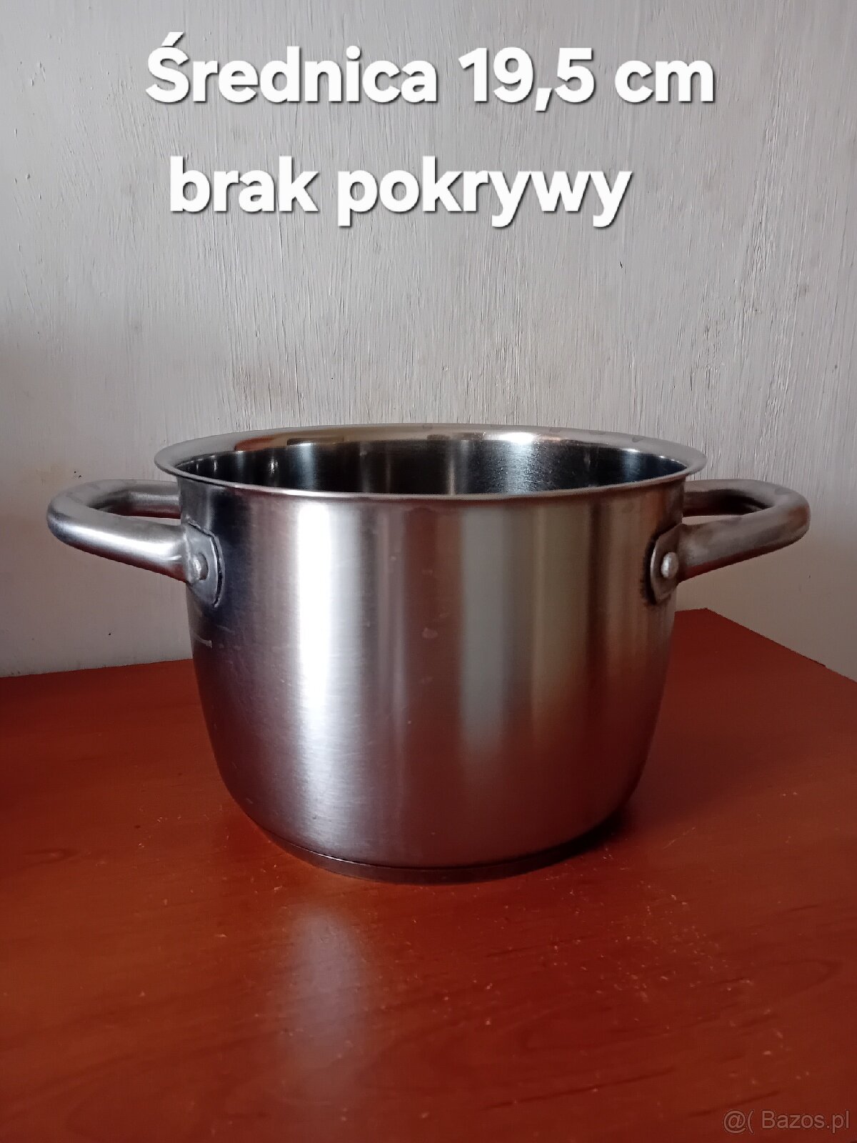 Zestaw różnych garnków I patelnia - 5