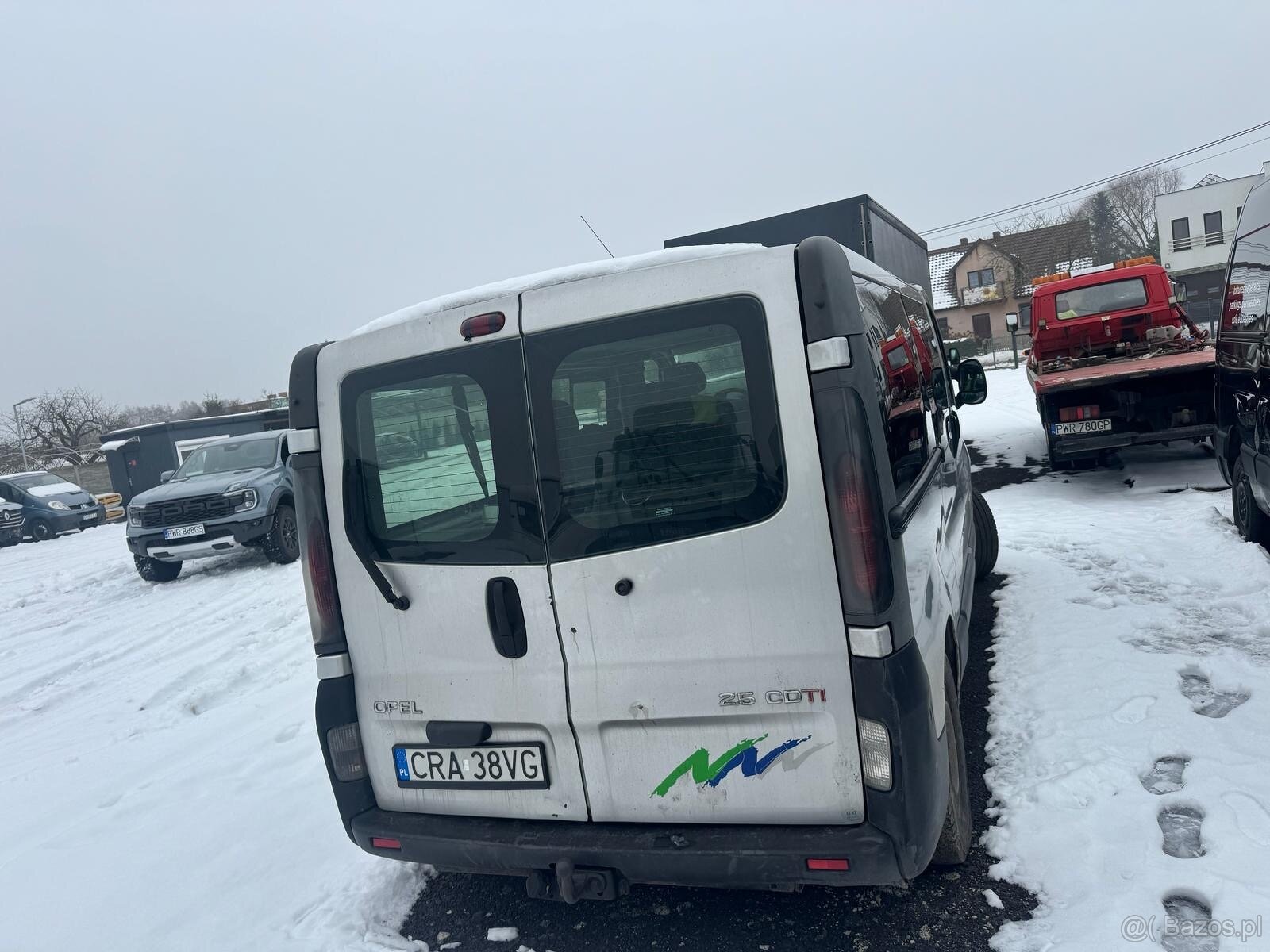 Opel Vivaro 2005 r VAN bez silnika - 5