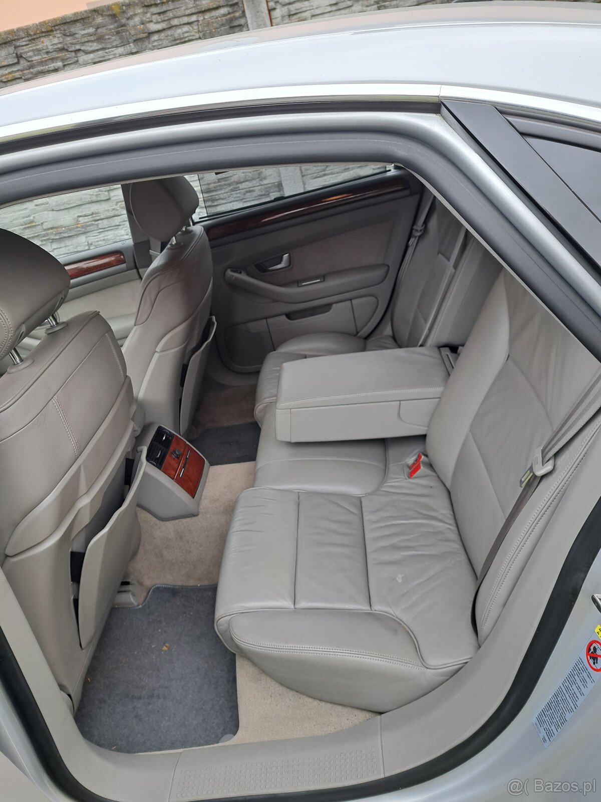 Sprzedam Audi A8 - 5