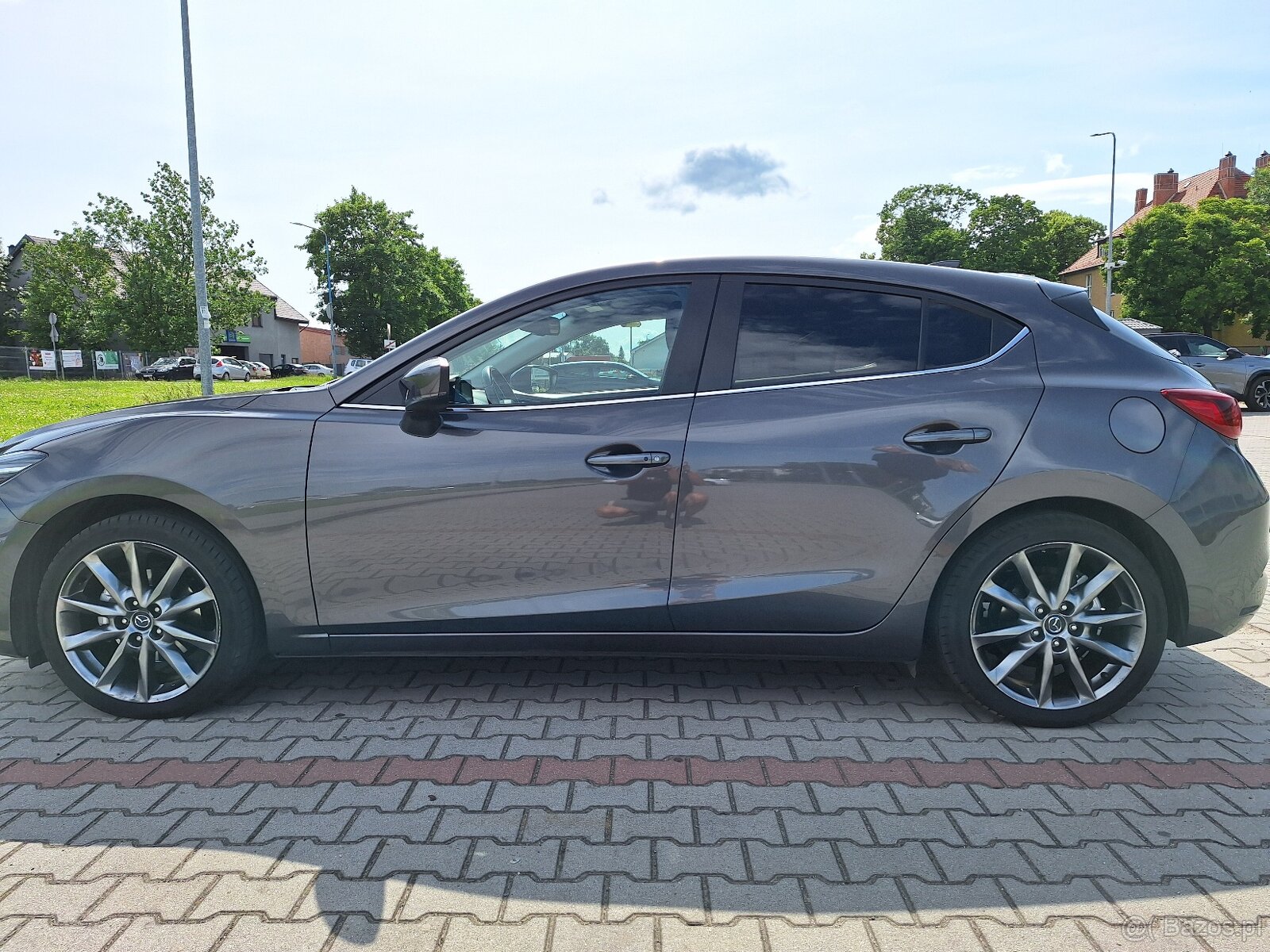 Sprzedam Mazdę 3 - 5