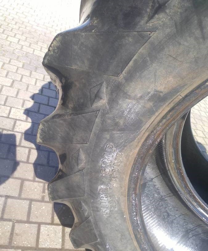 opony goodyer 14,9 /30 r bieżnik ok 2 cm sugerips allesert n - 5