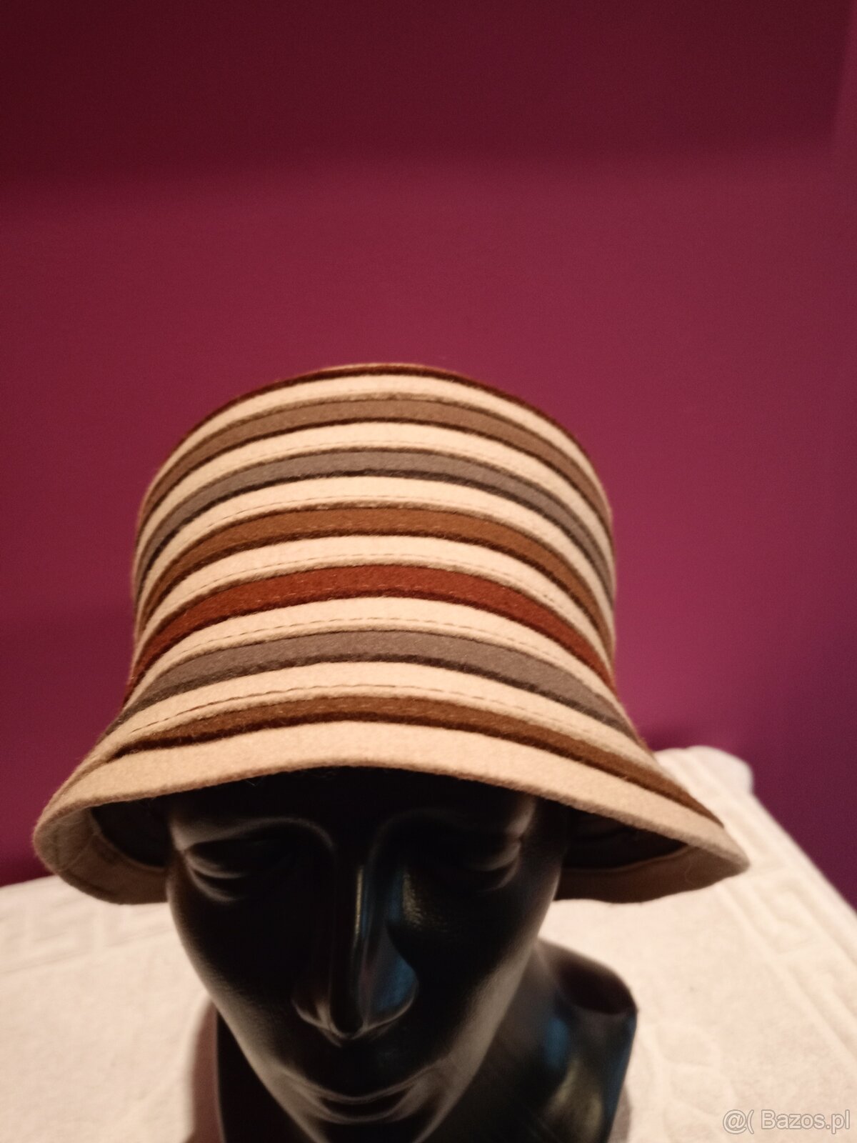 Kapelusz damski jesienno – zimowy typu bucket 100 % wełna. - 5