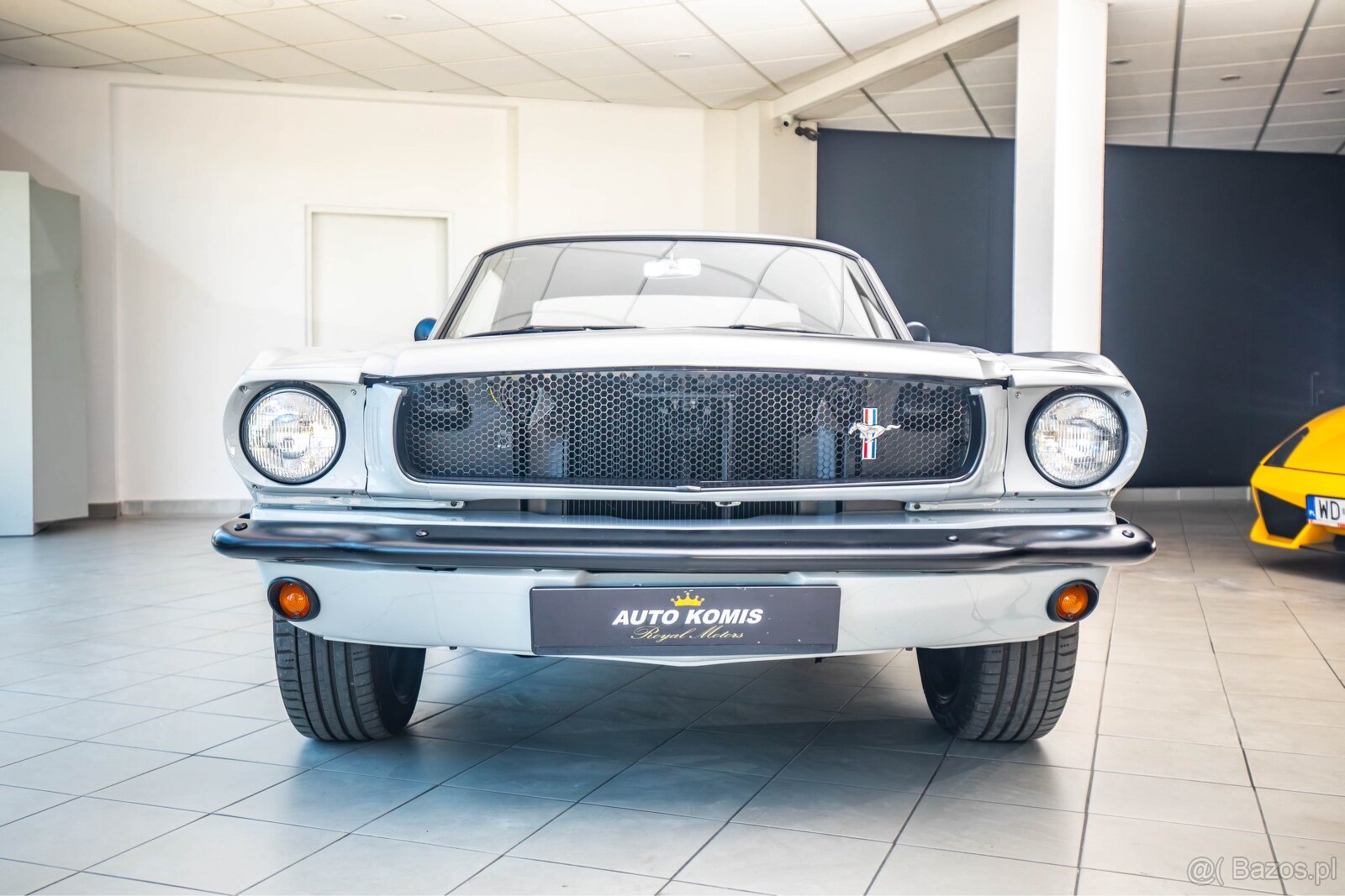 Ford mustang V8 1965 odrestaurowany od podstaw - 5