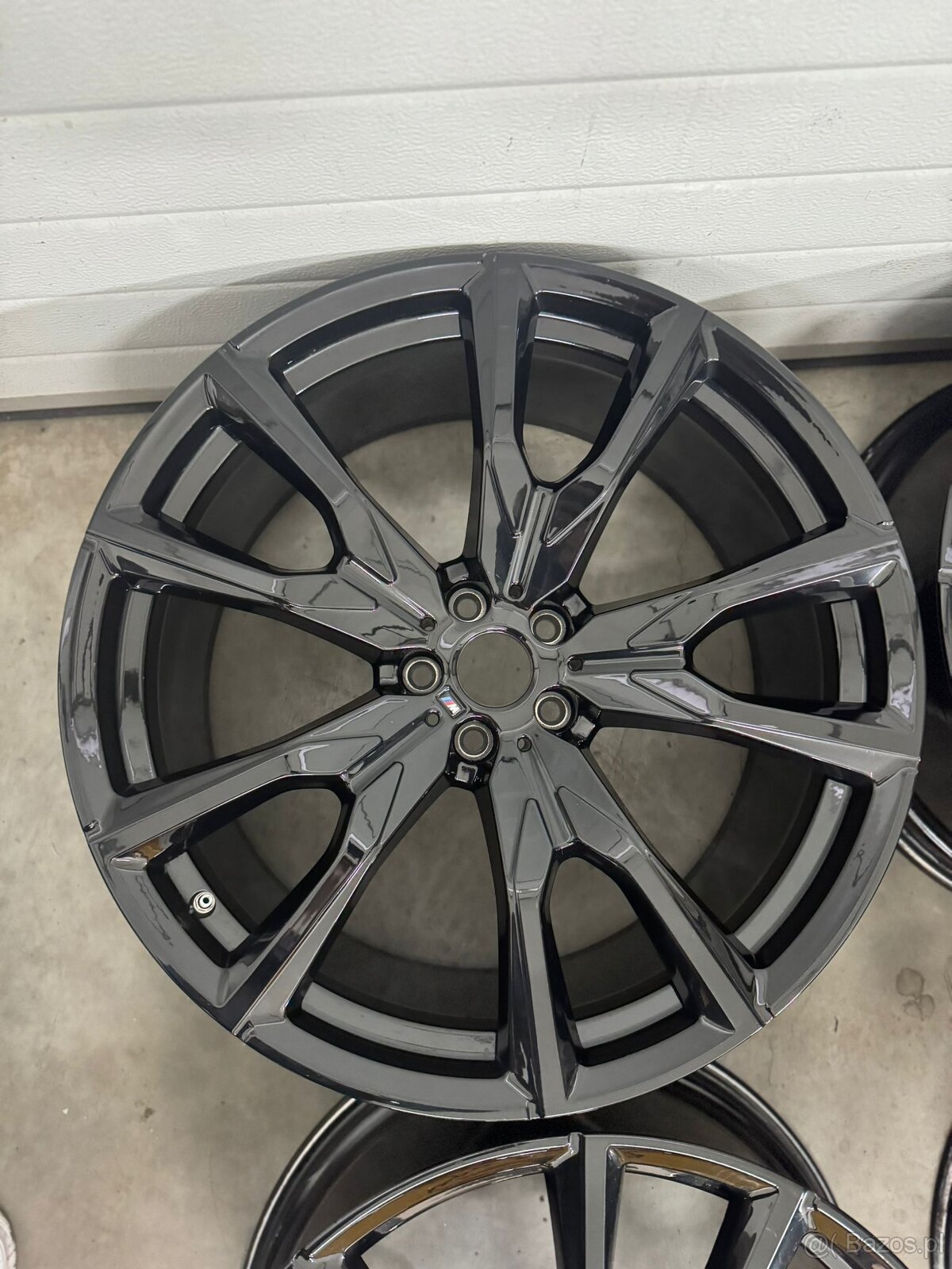 Kola BMW X7 R22 original - 5