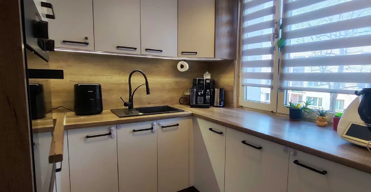 Mieszkanie o powierzchni 44m2, balkon, klimatyzacja, umeblow - 5