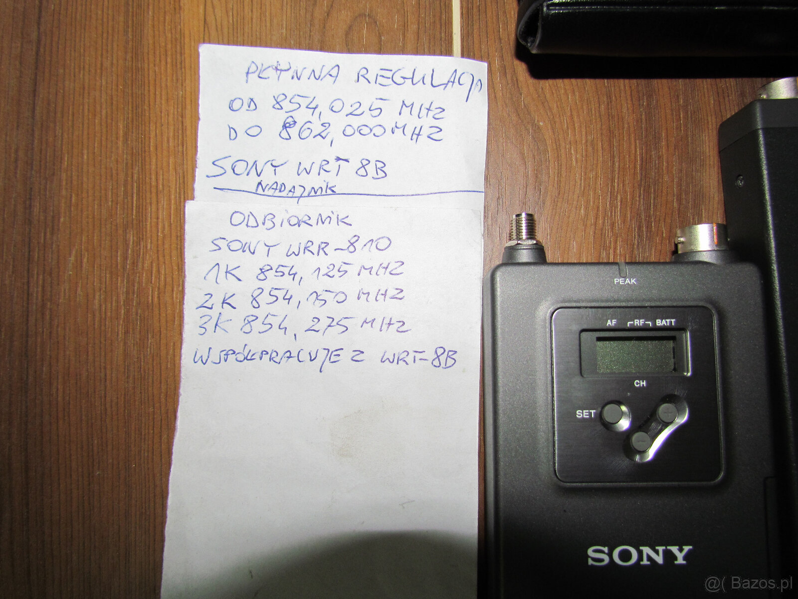 Nadajniki i Odbiornik Sony WWR-810 , WRT-8B , WRT-28 - 5