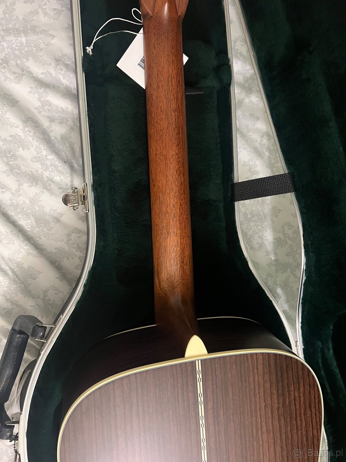Martin D28. - 5