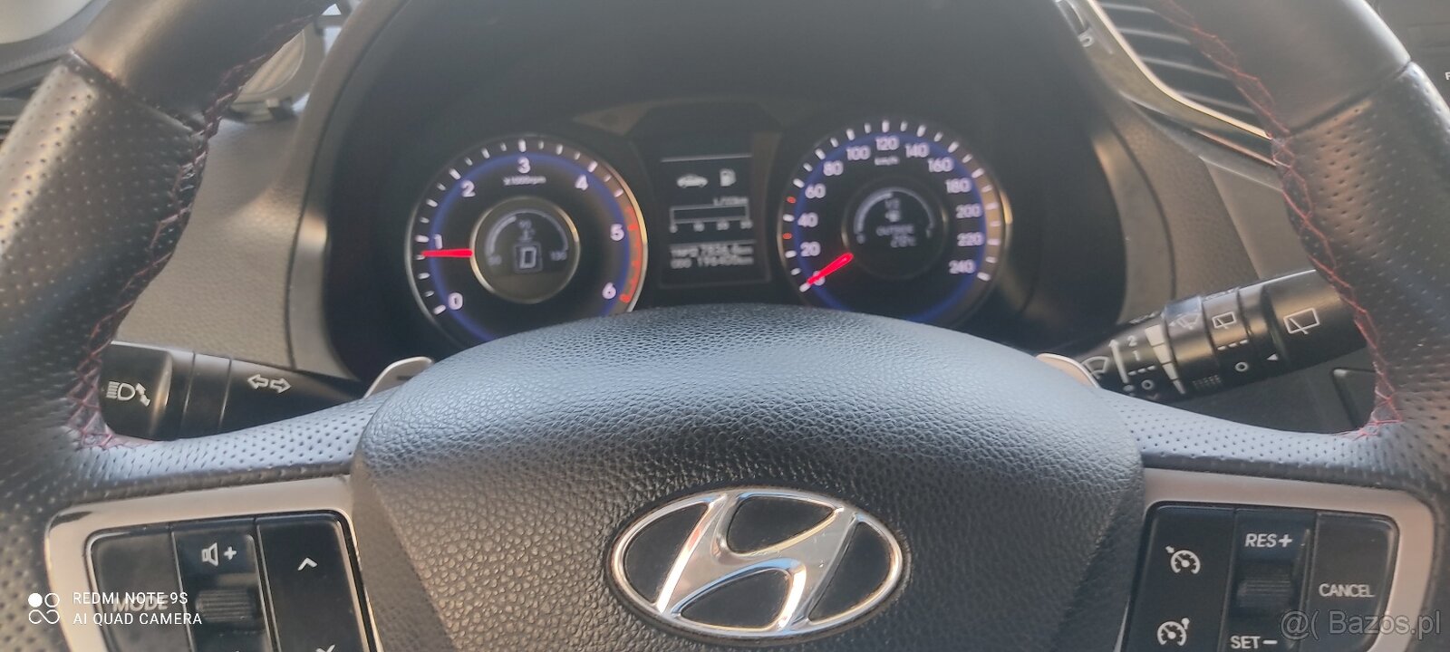 Sprzedam ładnego hiundai i40 - 5