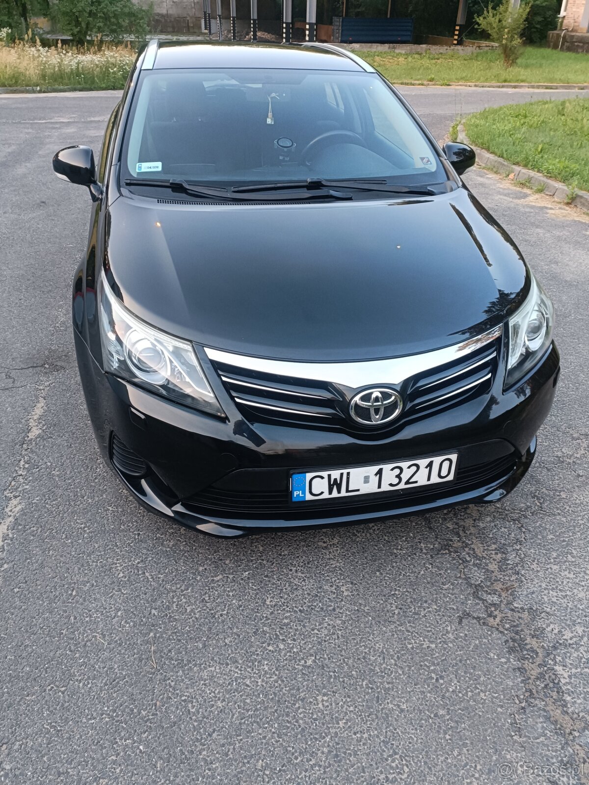 Toyota Avensis 1.6 benzyna gaz 2013 - 5