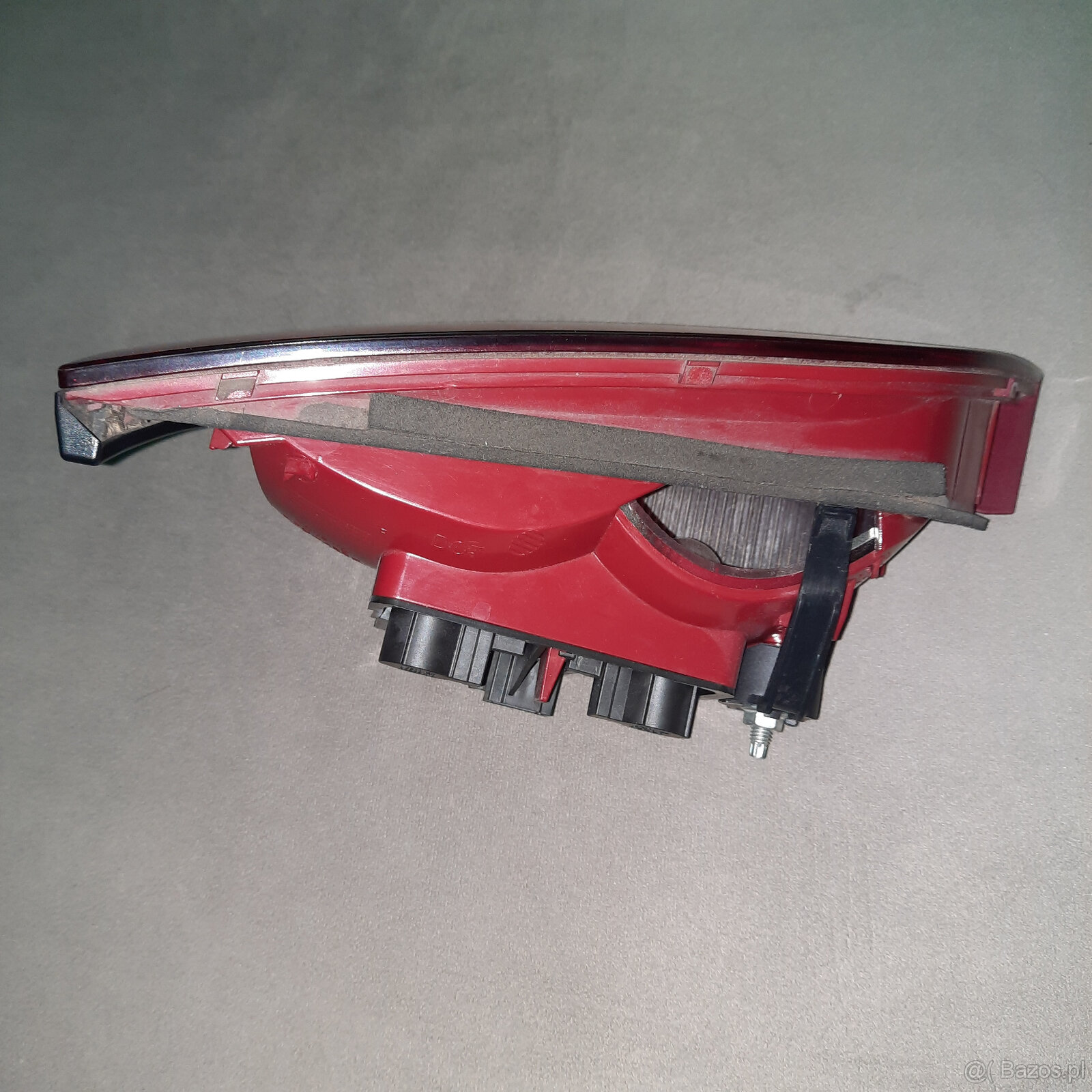 Sprzedam: oryginalna lampa (prawy tył ) Audi A4 B8 (Sedan) - 5