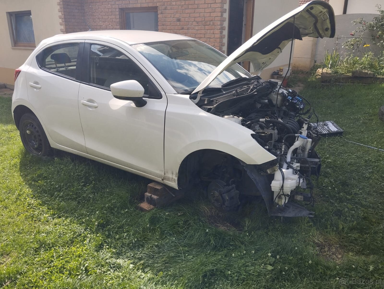 Mazda 2 na części - 5