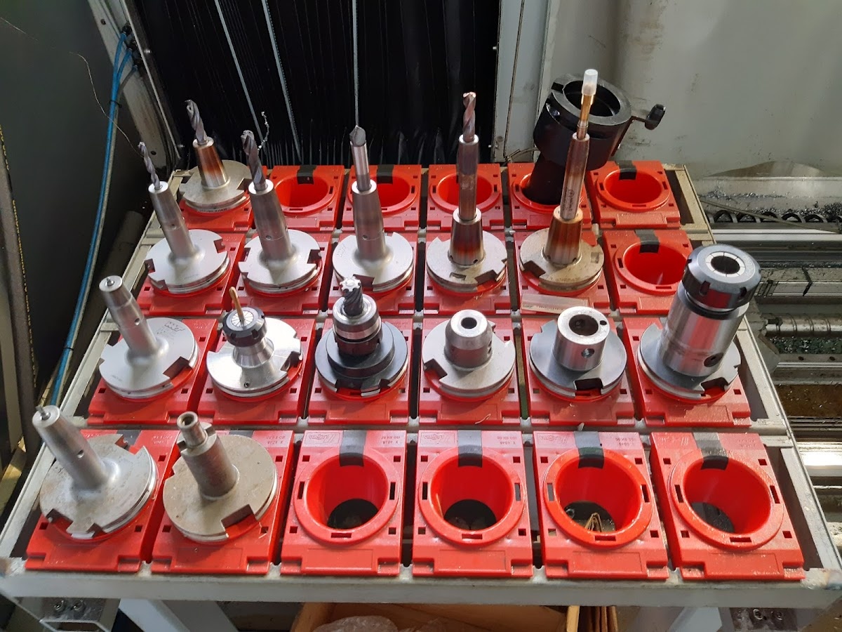 Chiron FZ 28 L - Centrum obróbcze Pionowe - 5